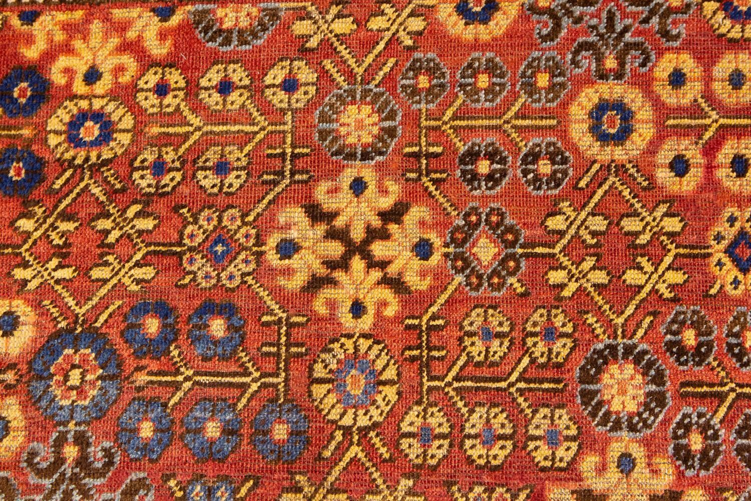 photo furniture Antique Khotan Rug, 1800 1820