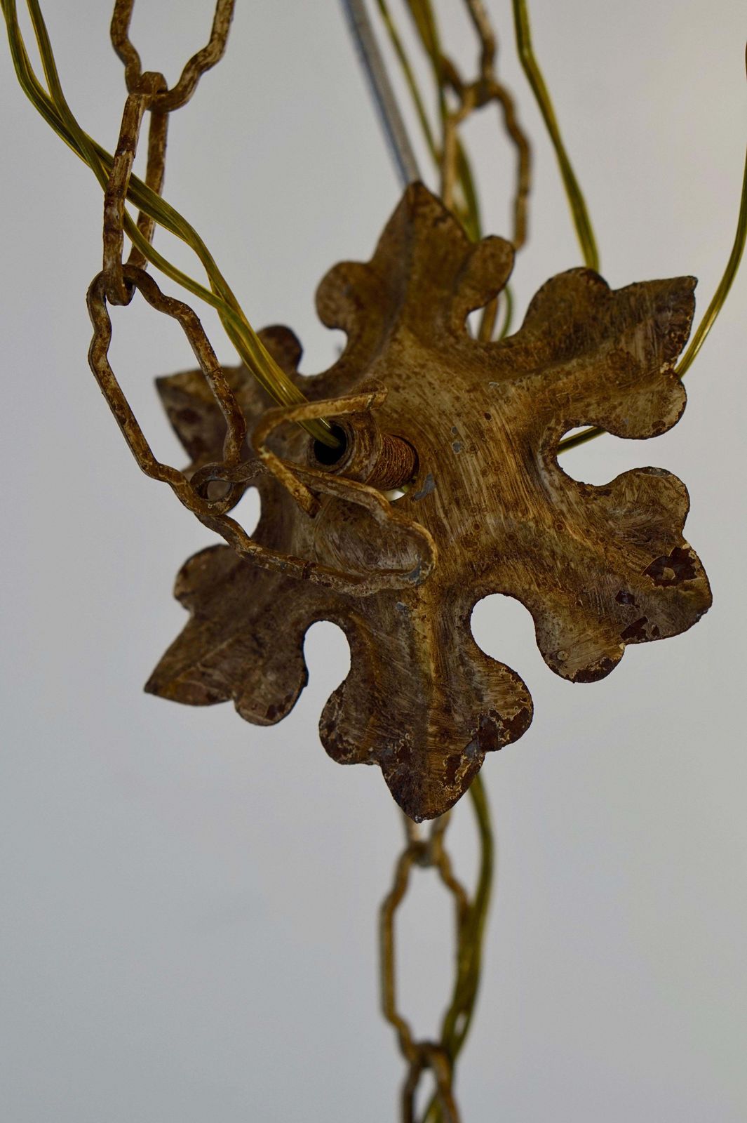 Lighting Mid 20th Century Italian Painted Iron And Tole Chandelier With Flowers photo