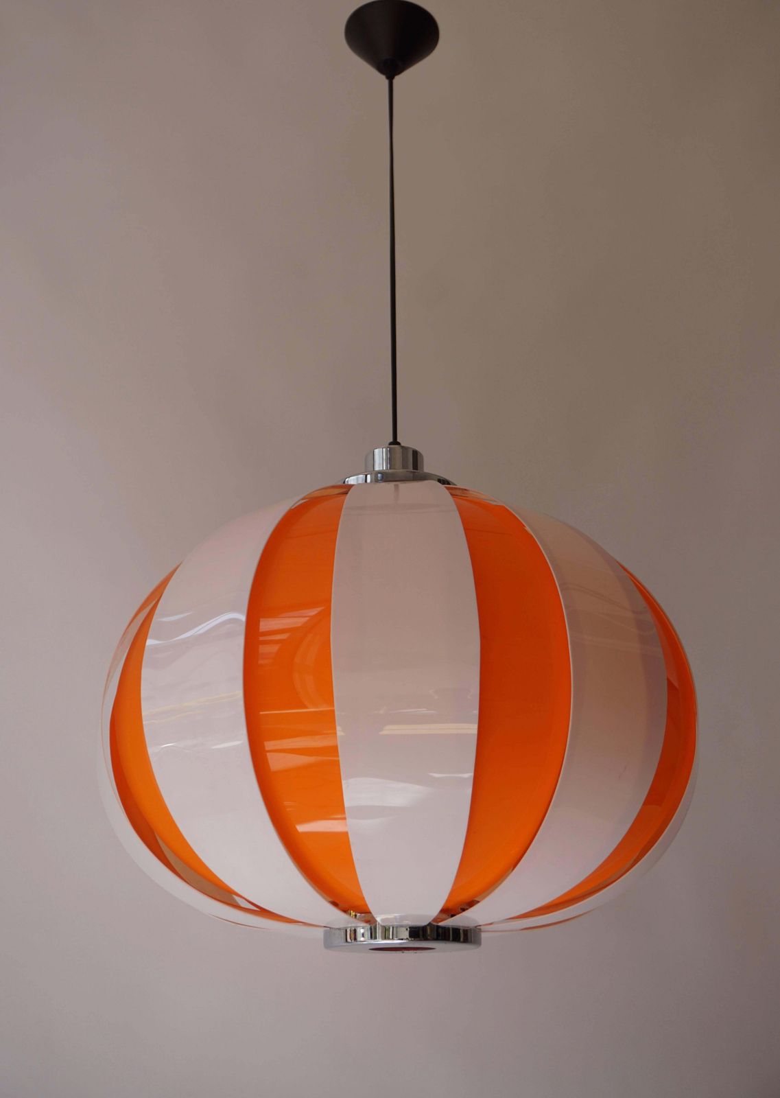 Plastic Slats Pendant Lamp photo for sale