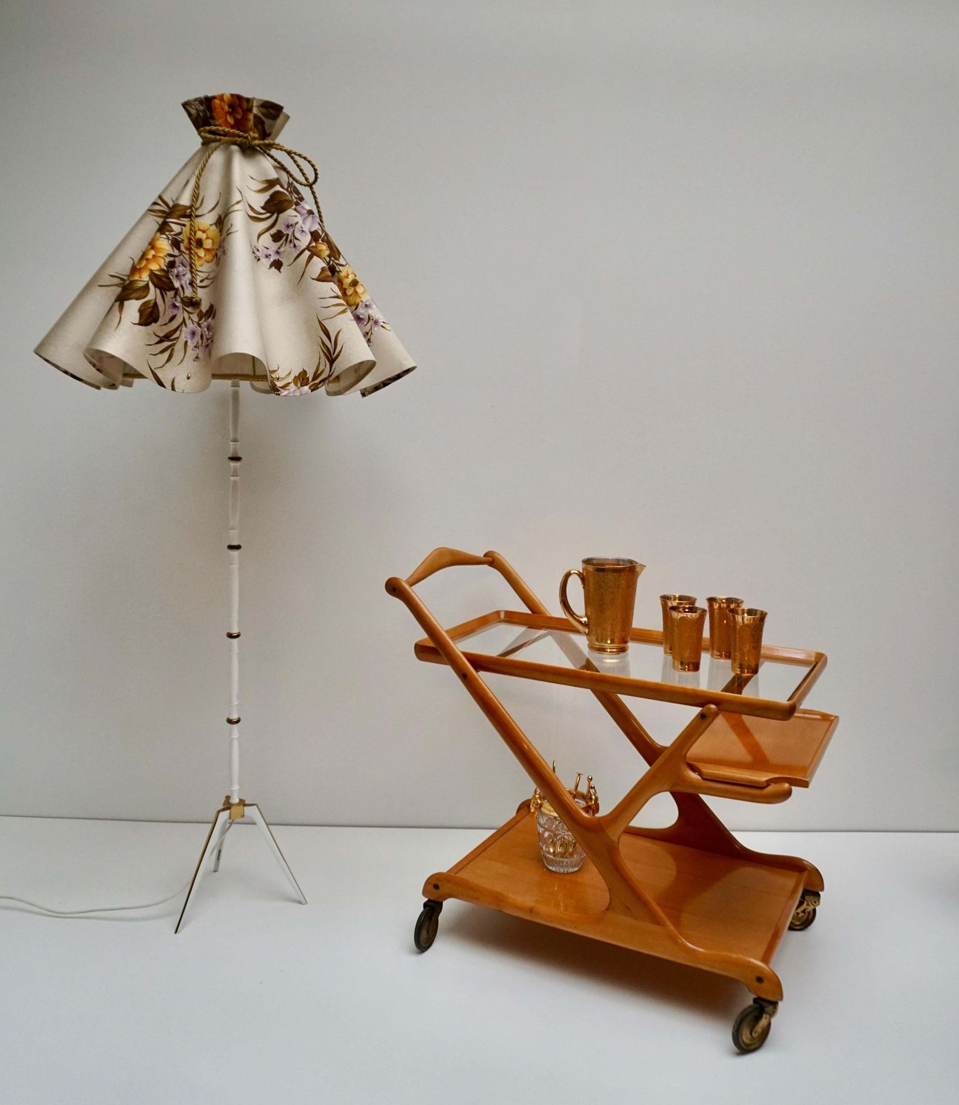 Midcentury Brass Floor Lamp, Flower Shade, Italy photo for sale