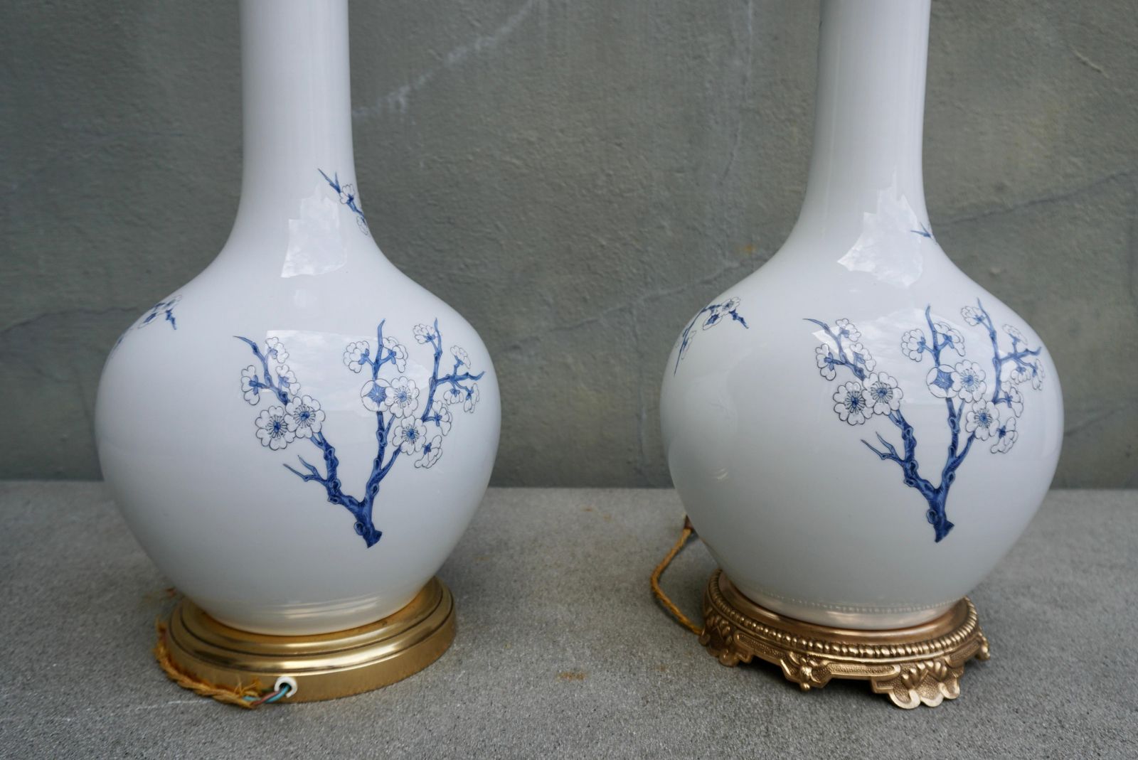 photo furniture One Of Two Porcelain Paris Blue And White Flower Table Lamps