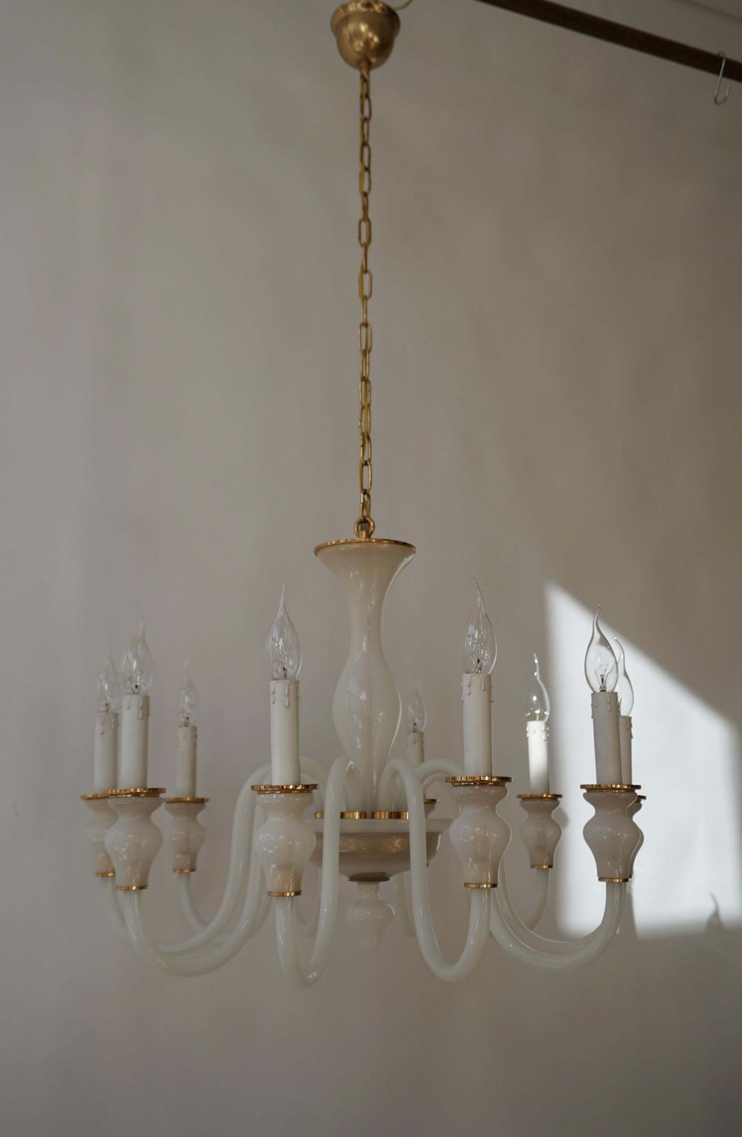Italian Modern Hand Blown White And Gold Murano Glass Chandeliers photo furniture