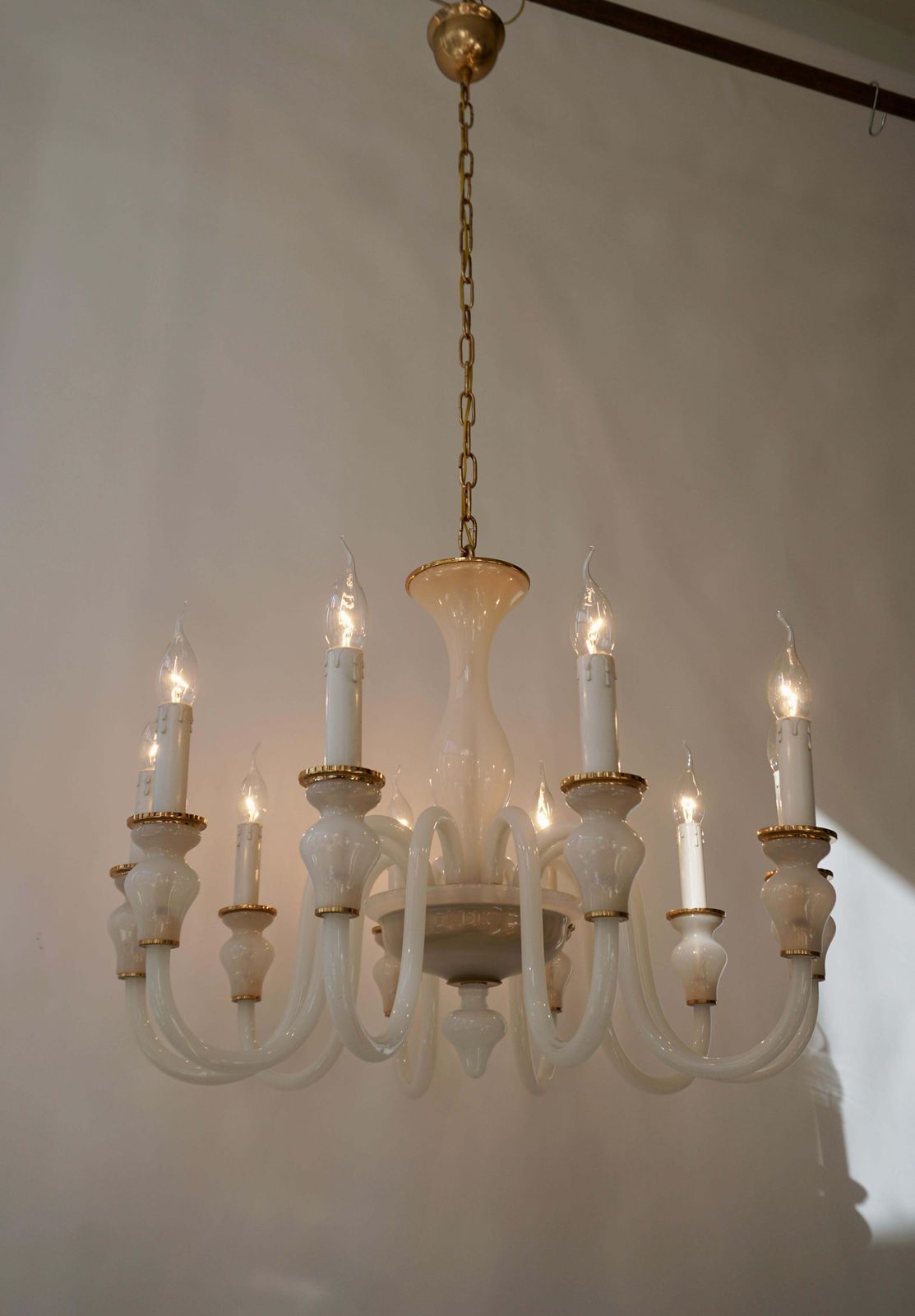 Italian Modern Hand Blown White And Gold Murano Glass Chandeliers photo 1444.0