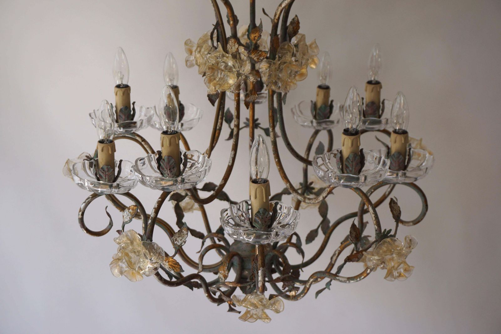 Italian Chandelier With Glass Flowers photo 2760.0