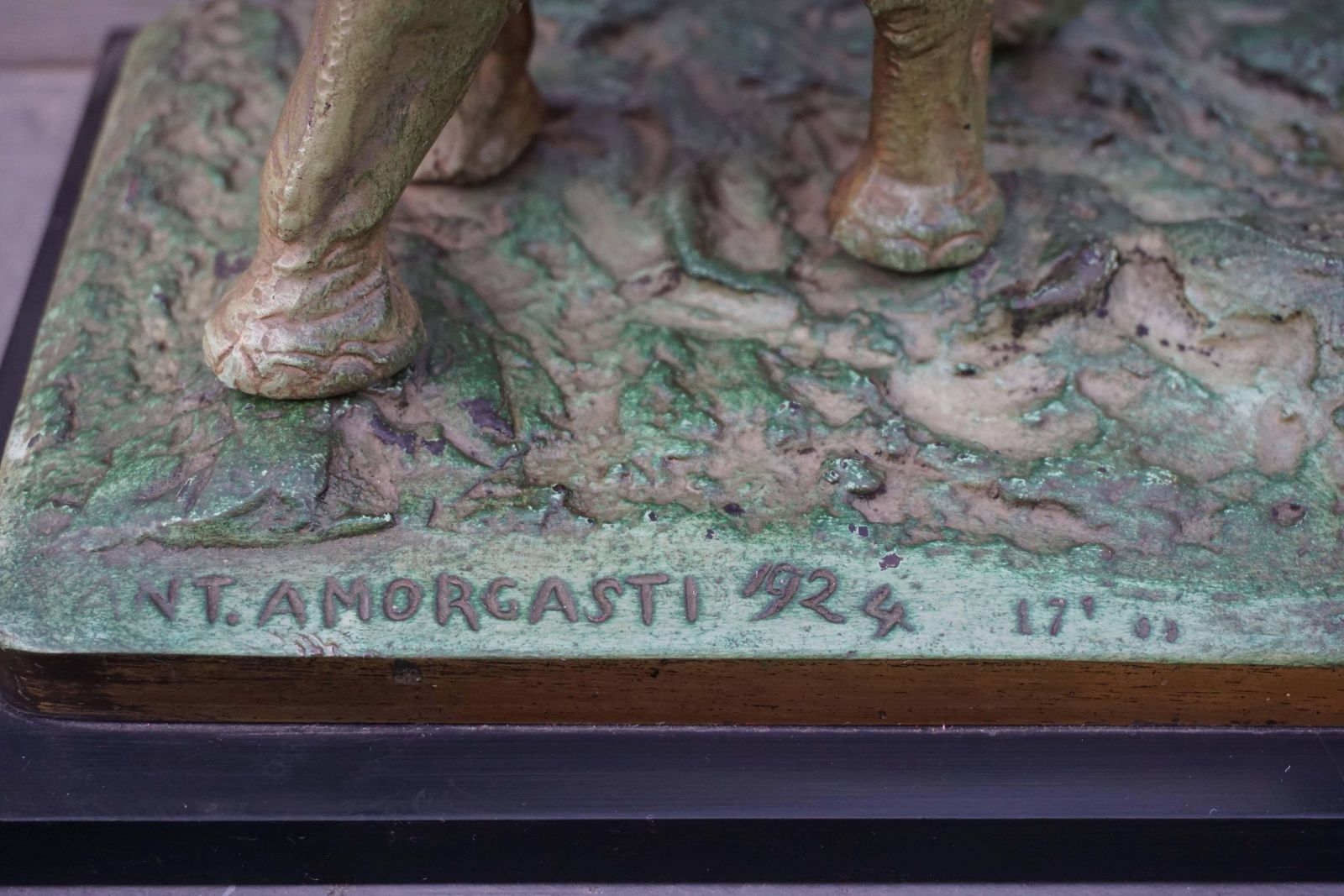 photo furniture Early 20th Century Bronze Sculpture Of Elephants