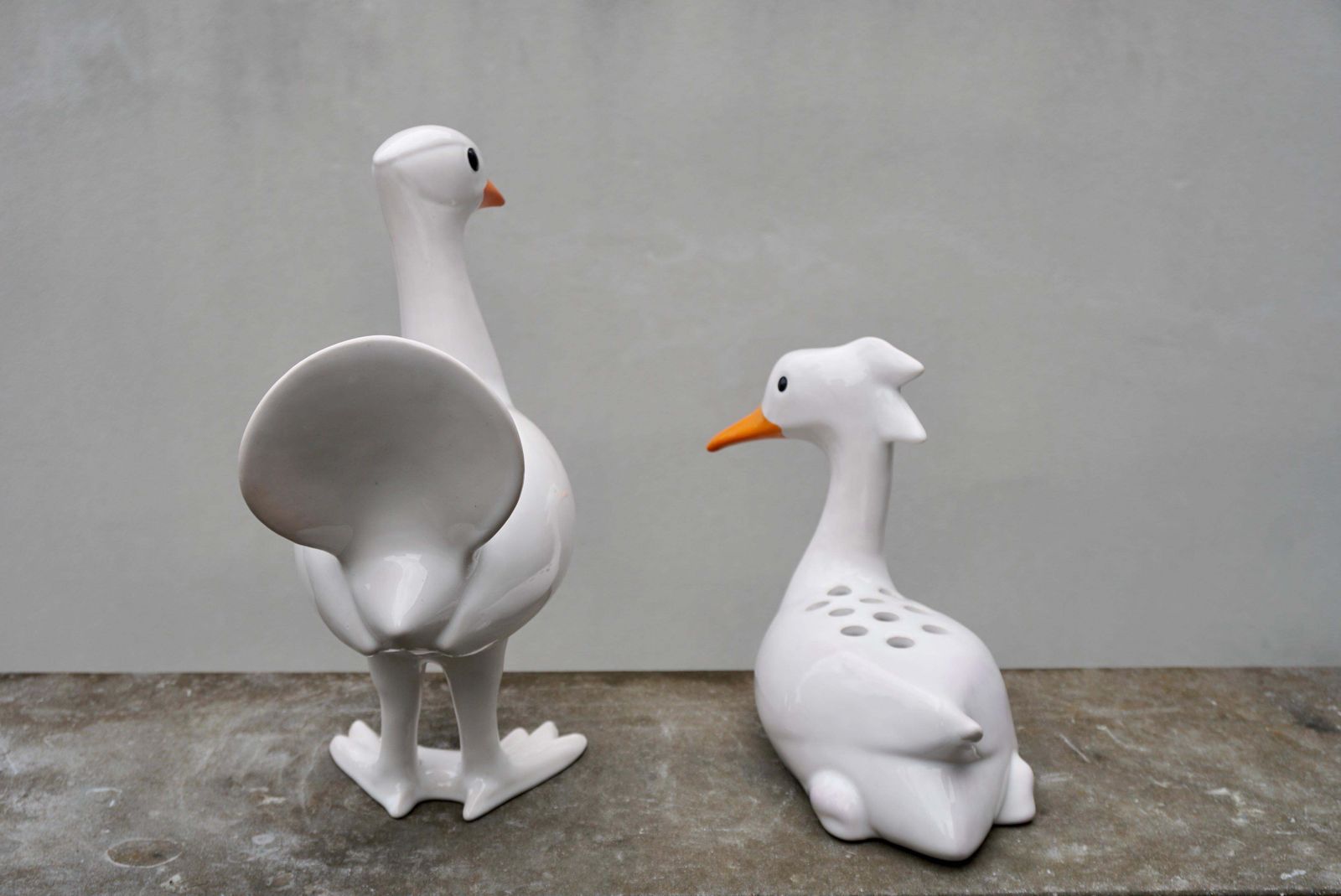 Set Of 2 Ducks Of White Ceramic Made And Signed By Georges Cassin photo Art