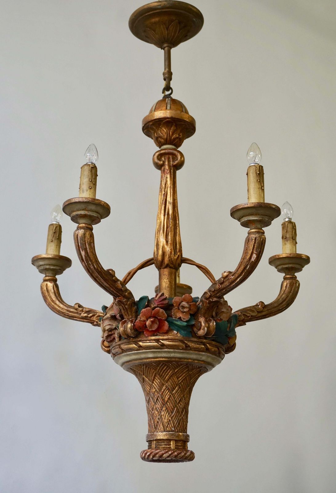 Italian Giltwood Chandelier With Flowers photo 1571.0