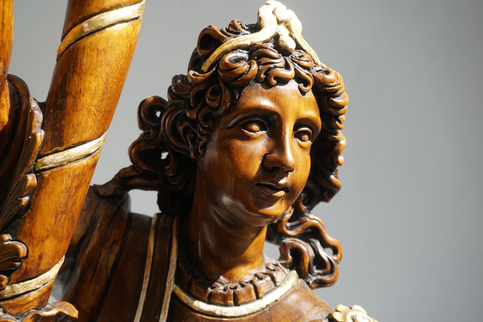 photo vinterior Italian Gilded Wood Venetian Figural Torchère Candelabra Floor Lamp