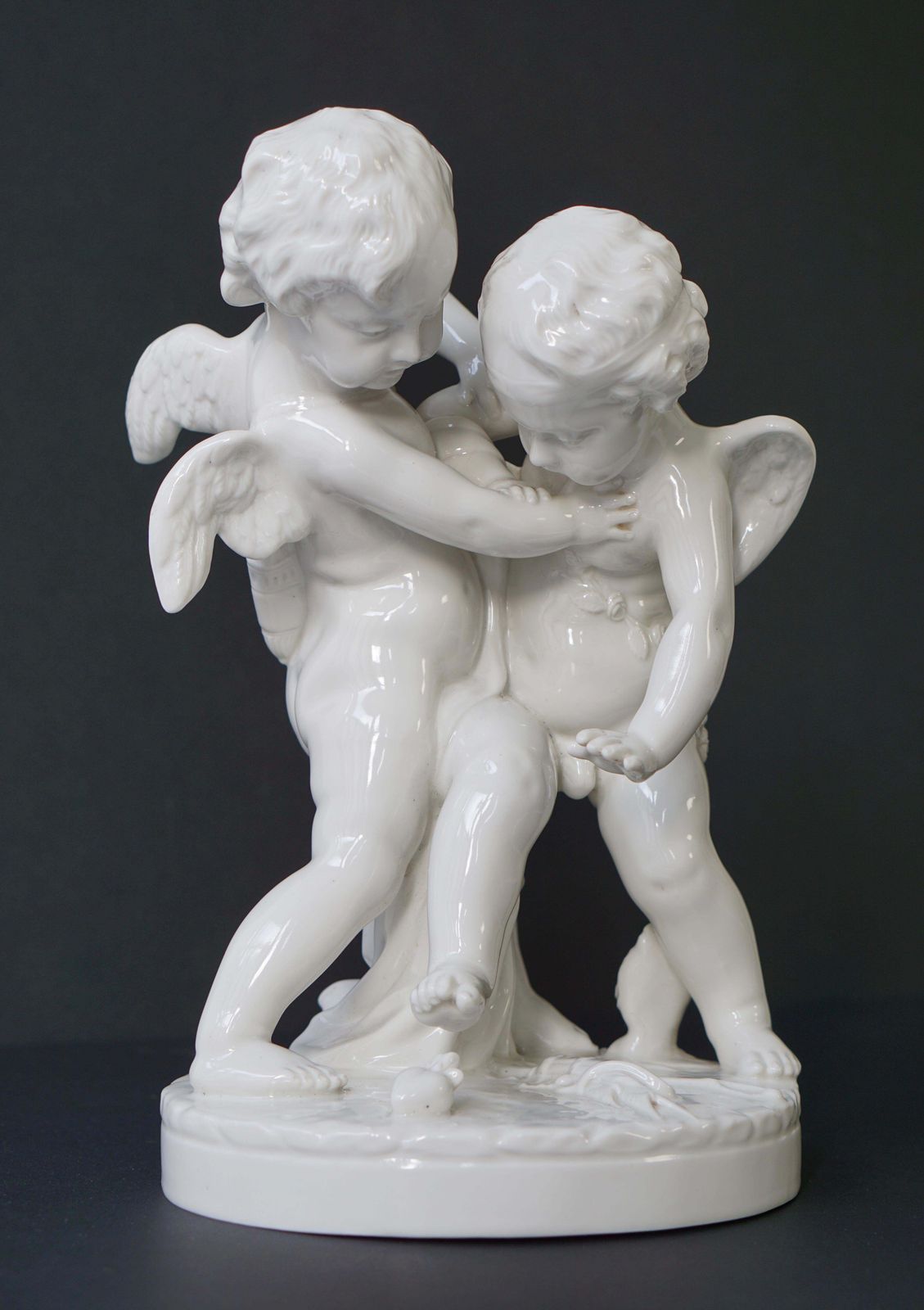 photo for sale Porcelain Figurative Sculpture Representing Two Little Angels, Putti