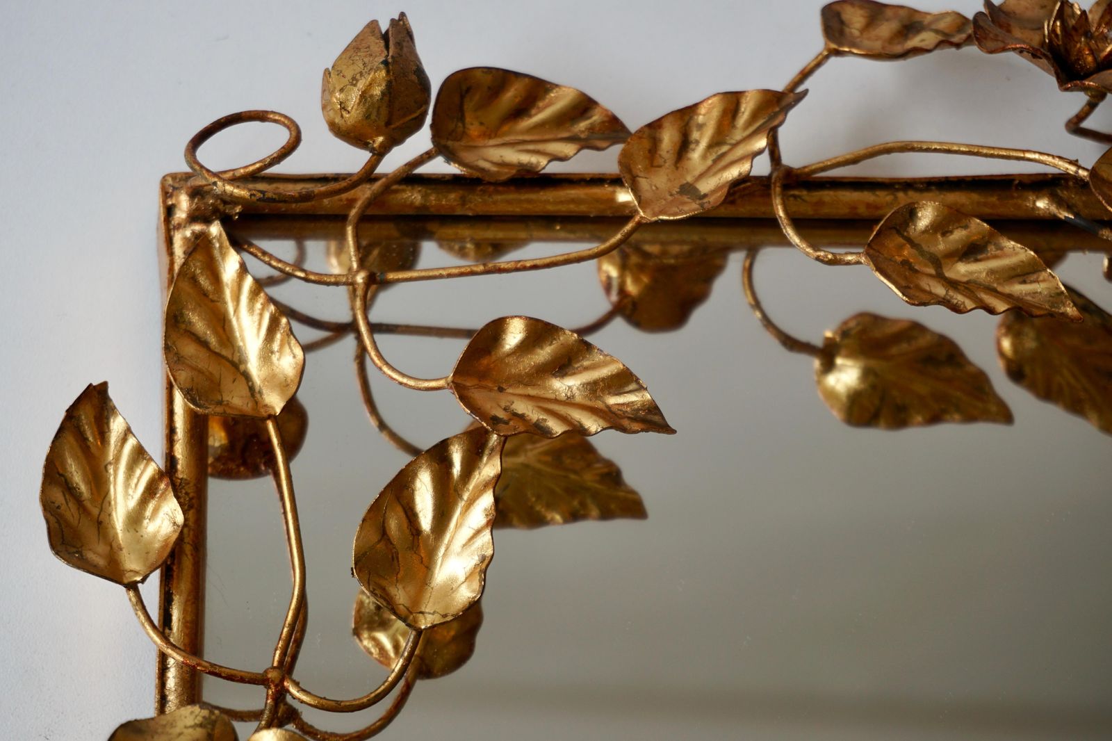 photo furniture Mirror In Gilded Metal With Vine Leaves Italy, 1970s