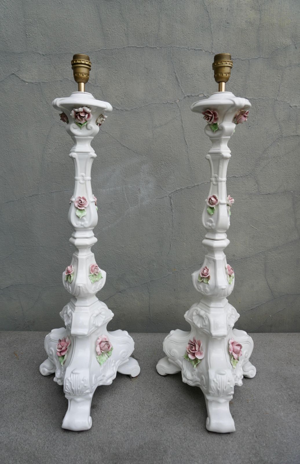 Pair Of Midcentury Italian Rococo Style White Porcelain Lamps photo furniture