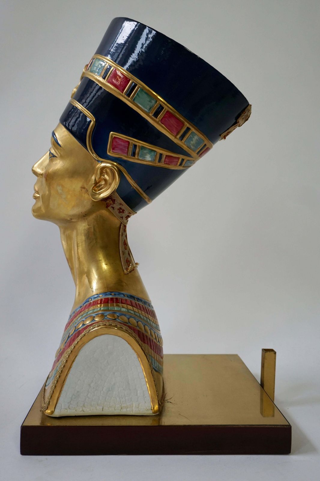 Egyptian Nefertiti Pharoh Queen Busts, Table Lamps By Edoardo Tasca photo vintage