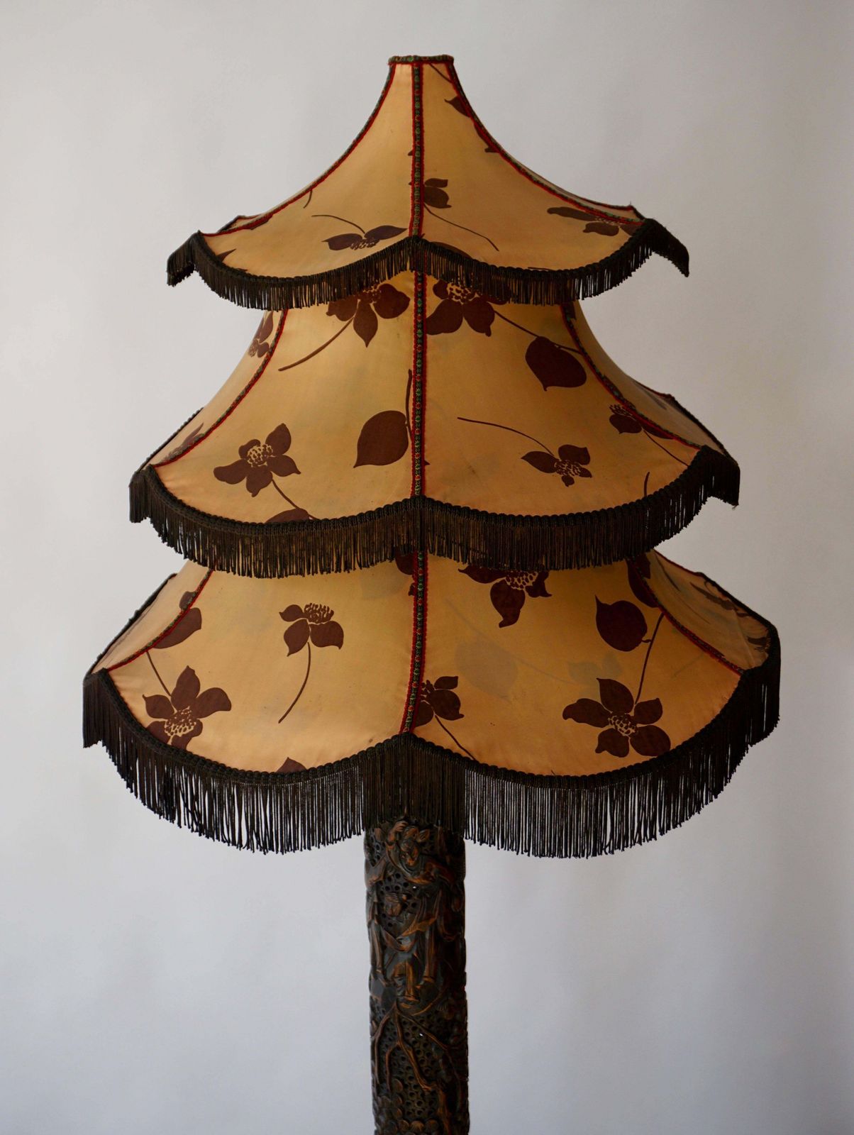 photo furniture 1920s Fine Antique Chinese Carved Floor Lamp With Pagoda Shade