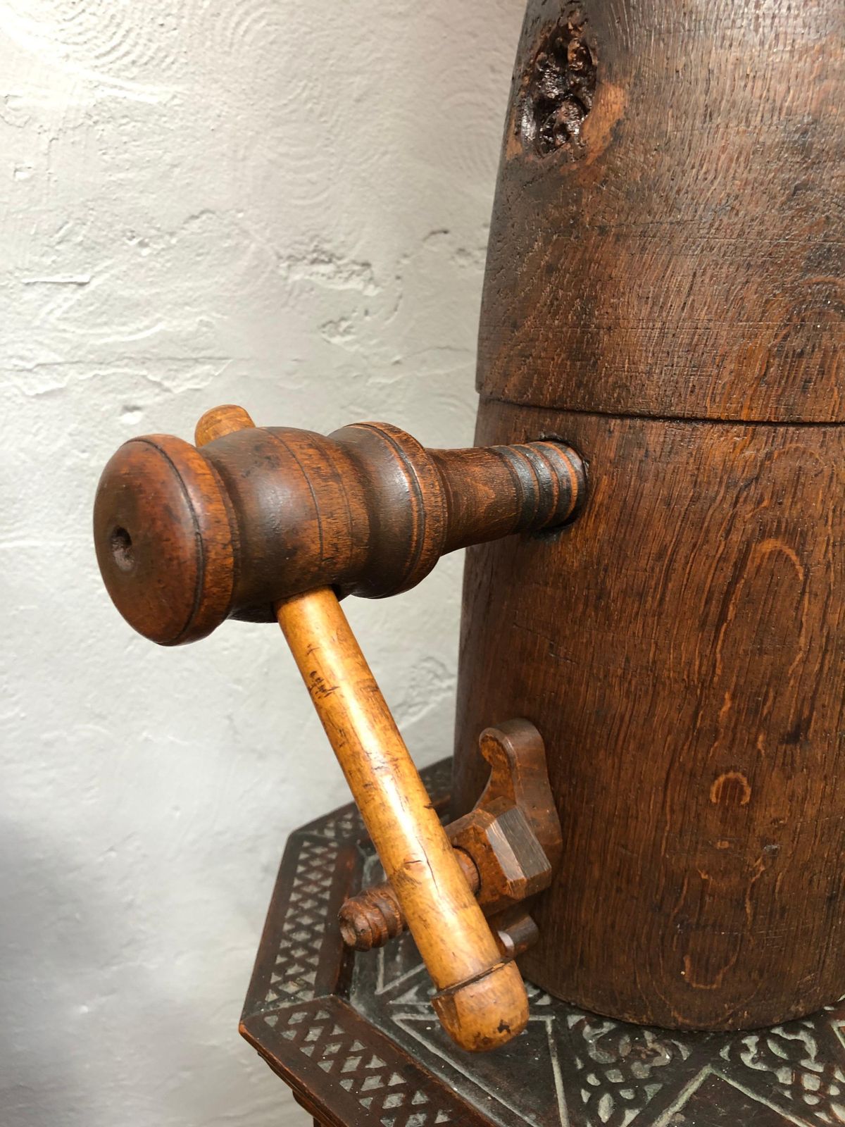 photo furniture Truly Stunning Antique Wooden Hat Stretcher Stand Table Lamp