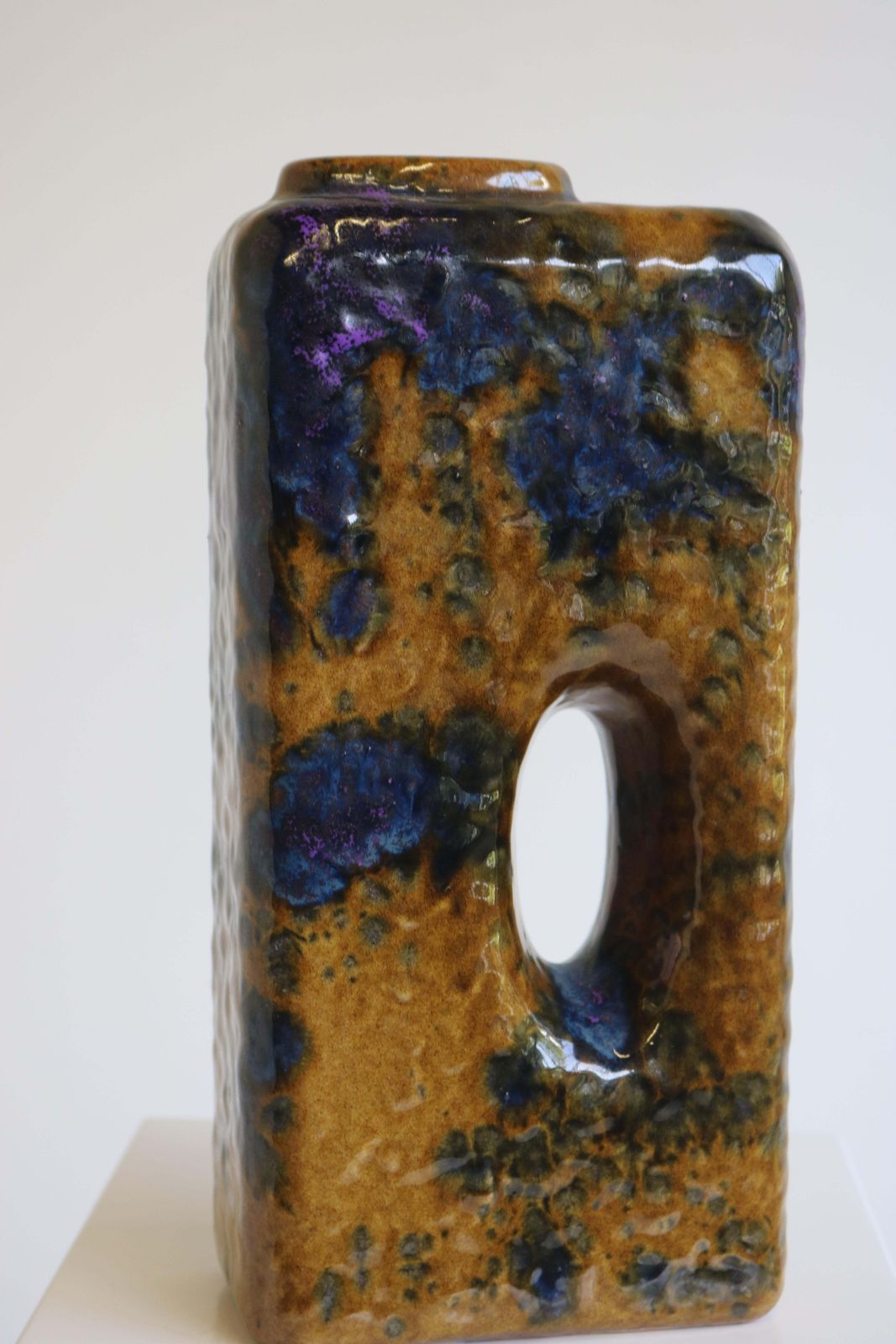 Rare Fat Lava Chimney Vase By Marei Keramik 1970 Art Pottery West Germany Design photo vinterior