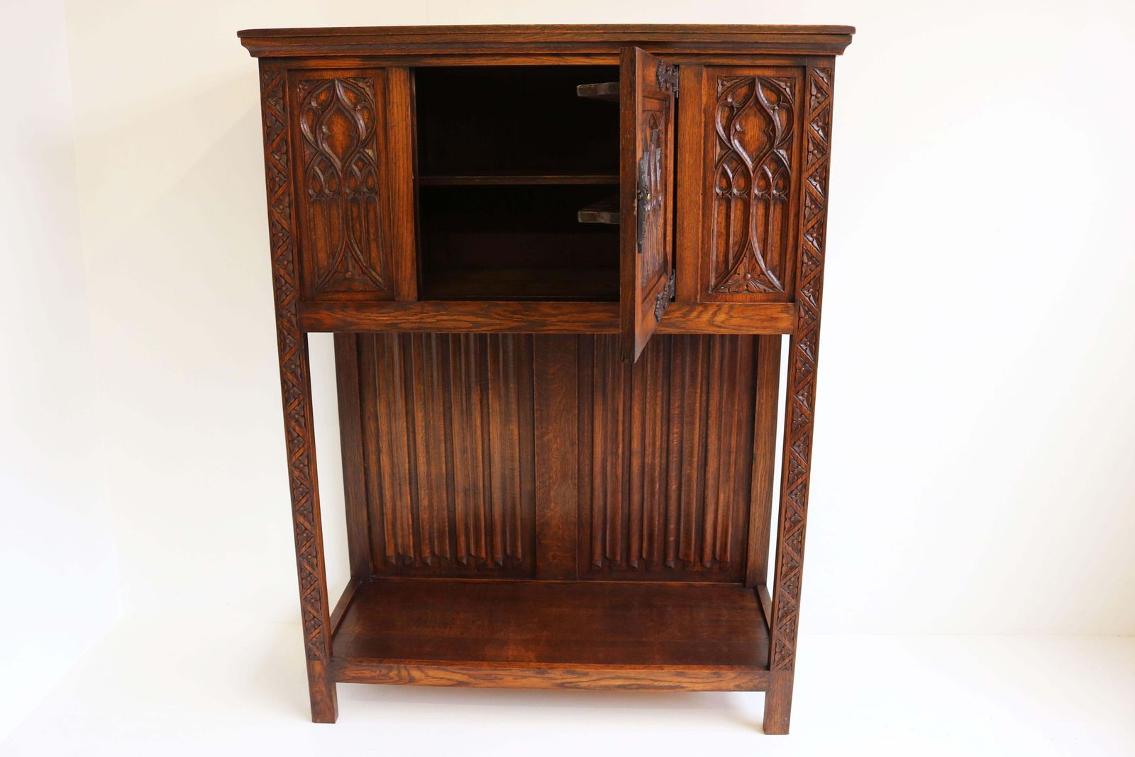 Antique Gothic Revival Oak Carved Dry Bar / Drinks Cabinet Church Windows Arches photo buy