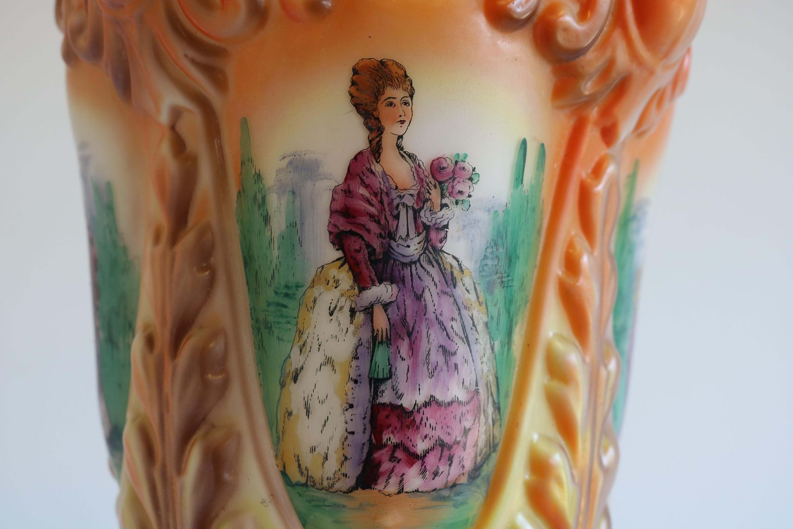 photo vinterior Antique French 1910 Hand Painted Opaline Victorian Pendant Light Renaissance
