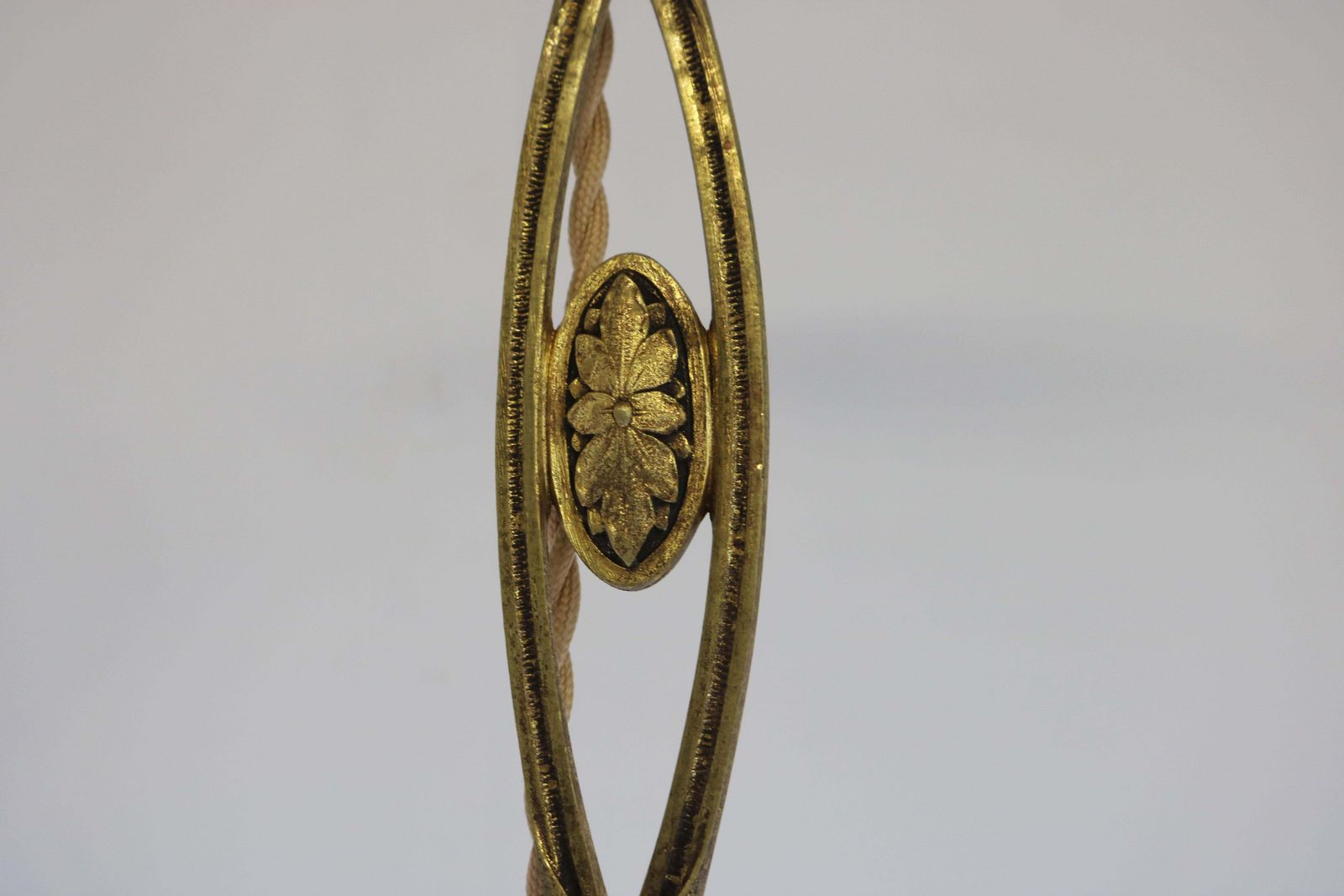 2213.0 Grote Antieke Franse Art Nouveau Hanglamp, 1910 – Bloemglas Kroonluchter photo
