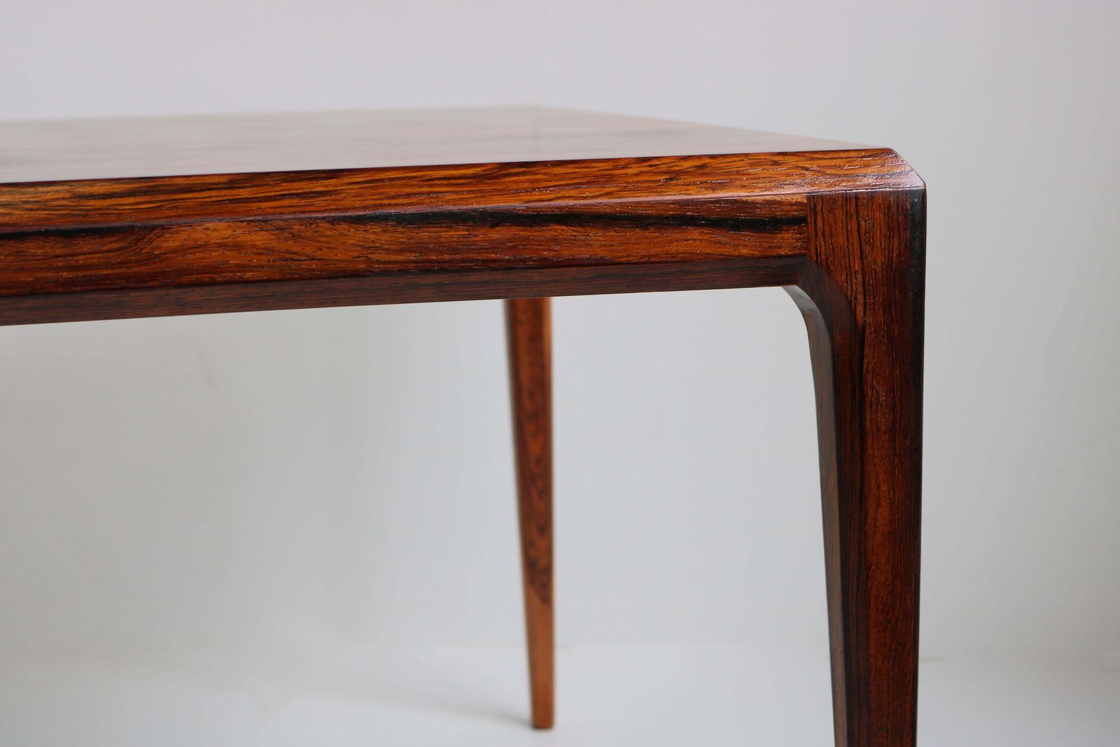 1104.0 Magnificent Rosewood Coffee Table By Johannes Andersen For Cfc Silkeborg, 1950s photo
