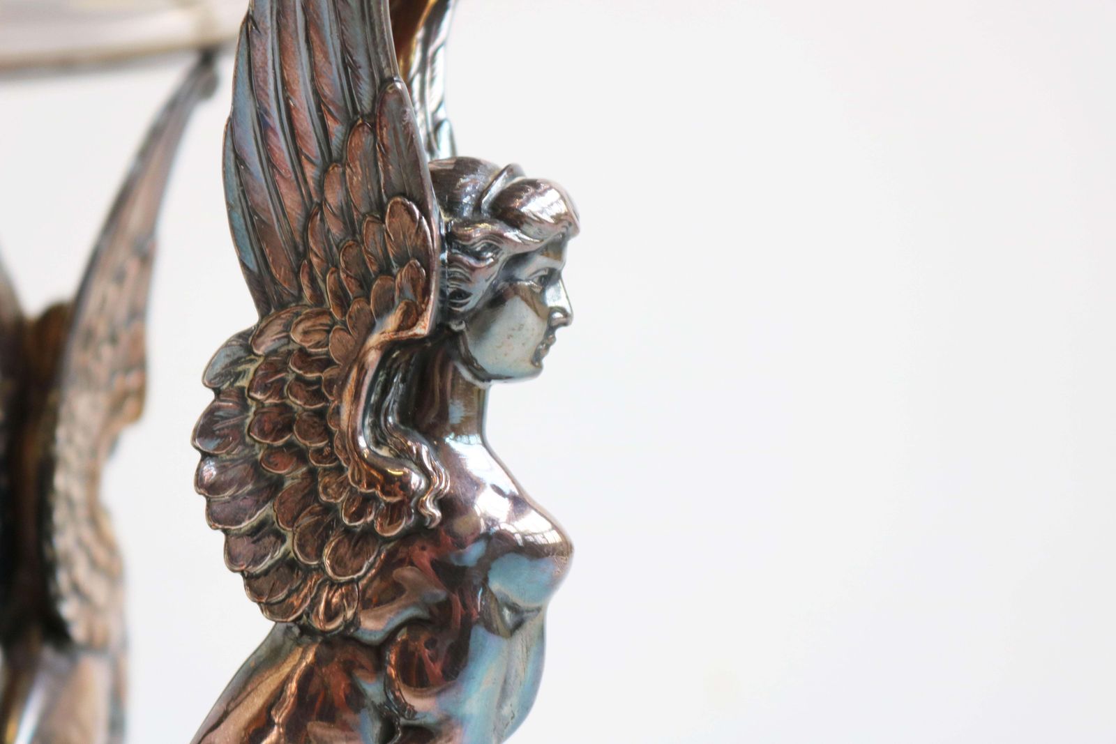 Antiek Wmf Art Nouveau Tafelstuk, Verzilverd Met Kristallen Glazen Schaal – Egyptian Revival photo for sale