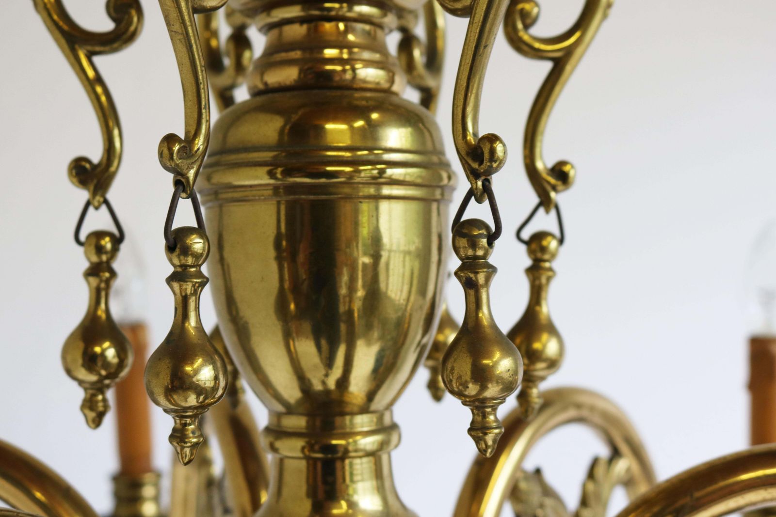 Antique Flemish Chandelier Georgian Style 19th Century Solid Brass Classic Lamp photo vintage