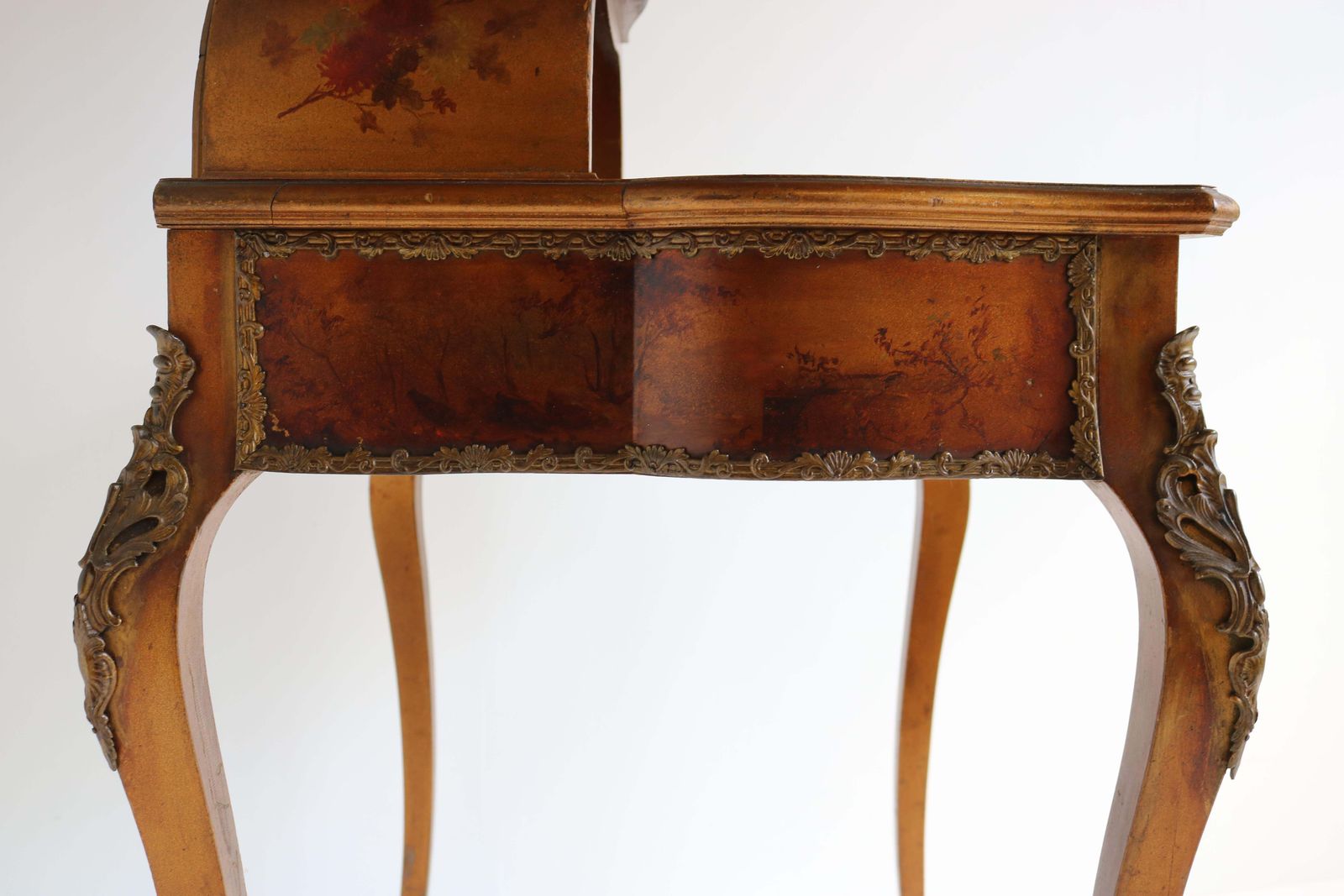 photo furniture Italian Renaissance Dressing Table 19th Century Hand Painted By Müller Morten