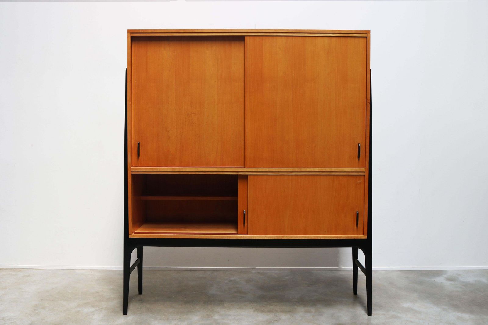 photo vinterior Zeldzame Belgische Mid Century Design Highboard Van Alfred Hendrickx Voor Belform, 1958