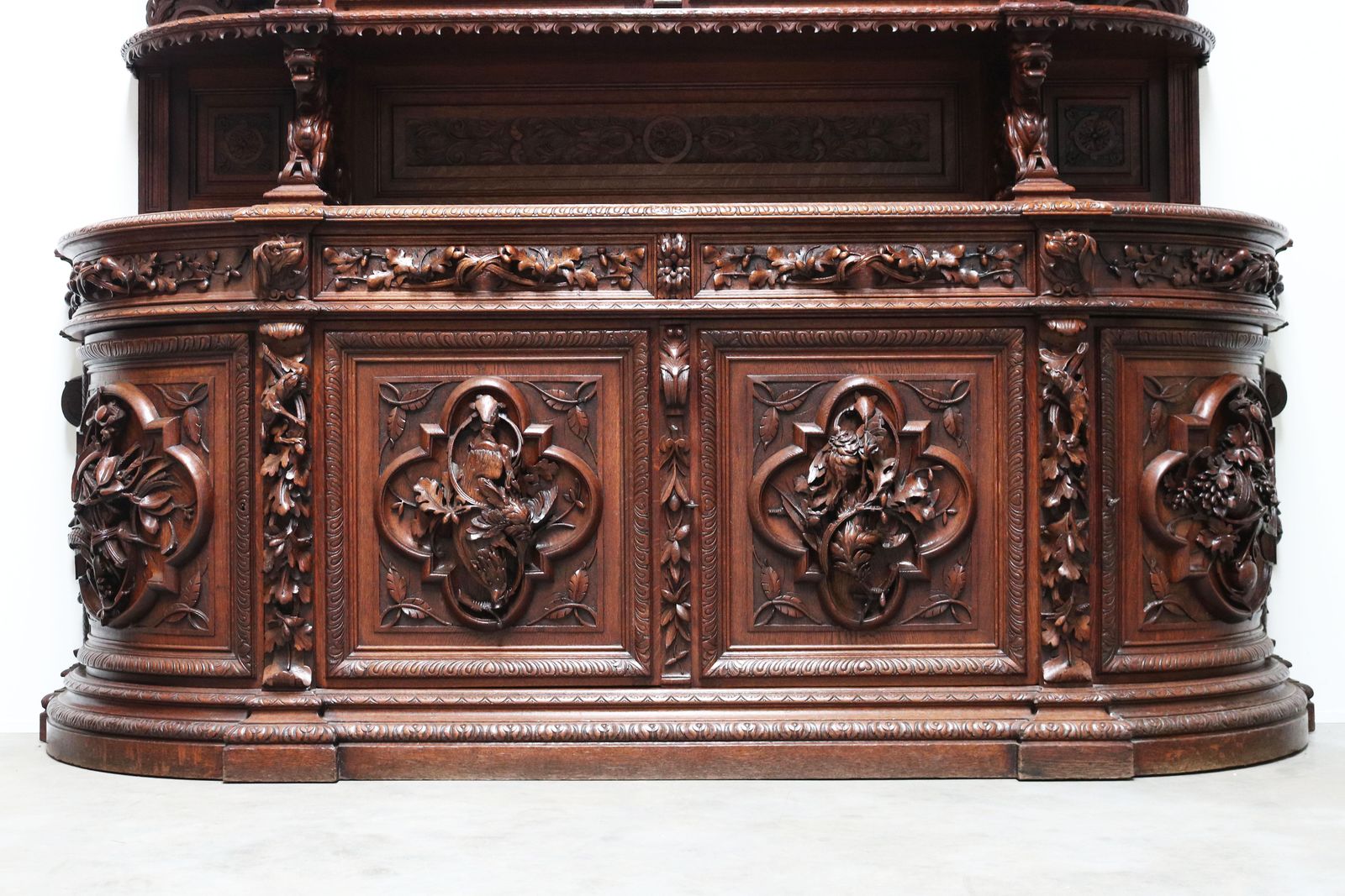 Monumental Hunt Cabinet 19th Century Carved Oak Black Forest French Renaissance photo Furniture