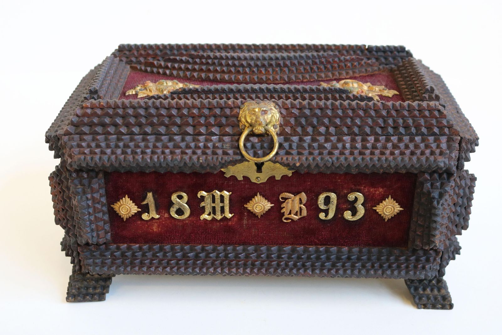 photo vintage Antique Tramp Art Box / Jewelry Box Carved Brass 1893 Chip Carved War Decoration