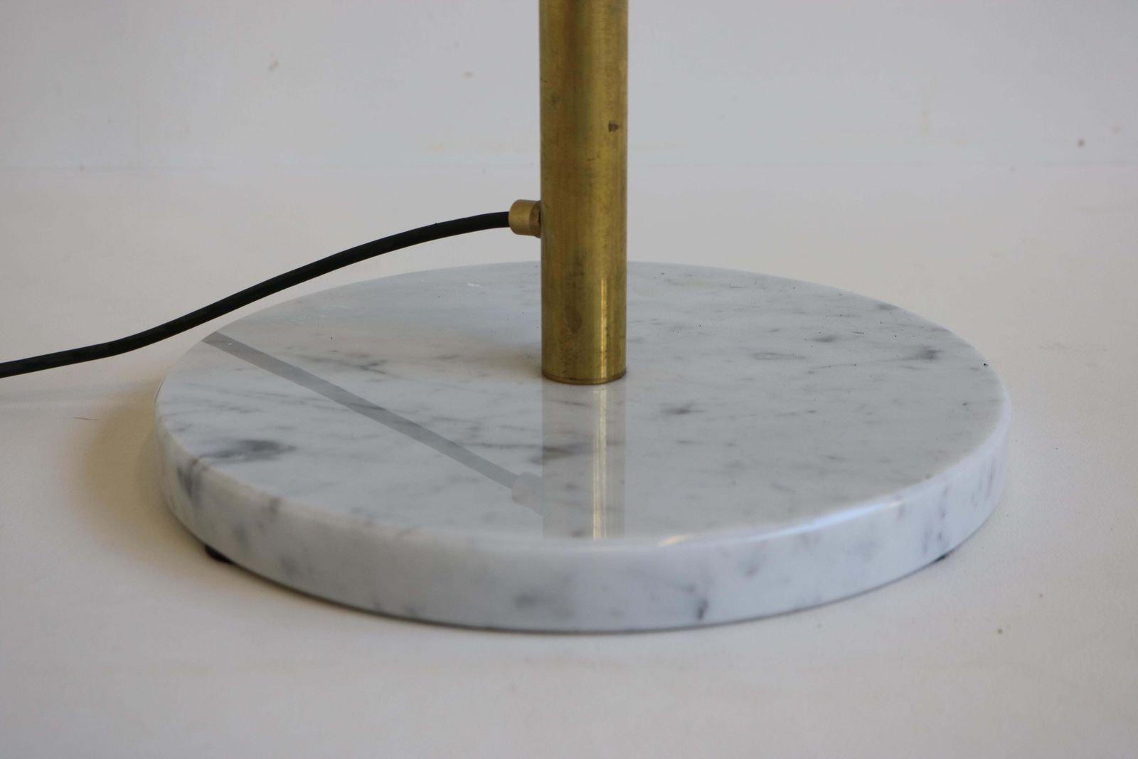 Italian 1950 Vintage Design Floor Lamp Brass With Carrara Marble Stilnovo Style photo buy
