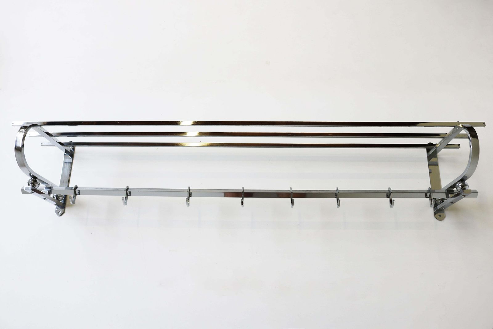 Antieke Art Deco Bauhaus Kapstok In Chroom | Ontwerp Ca. 1930 | Garderobe / Hoedenrek photo for sale