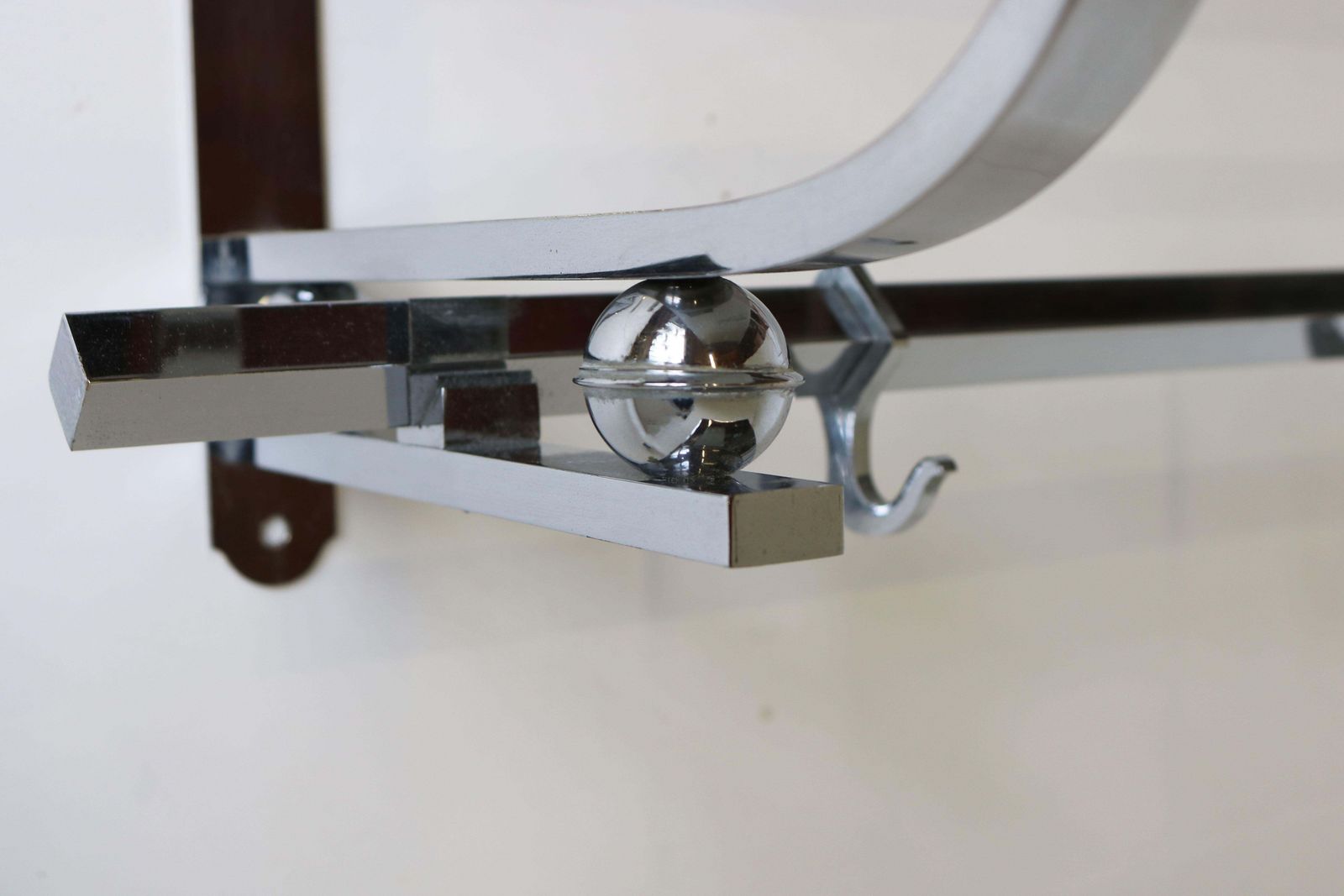 Antieke Art Deco Bauhaus Kapstok In Chroom | Ontwerp Ca. 1930 | Garderobe / Hoedenrek photo 1616.0