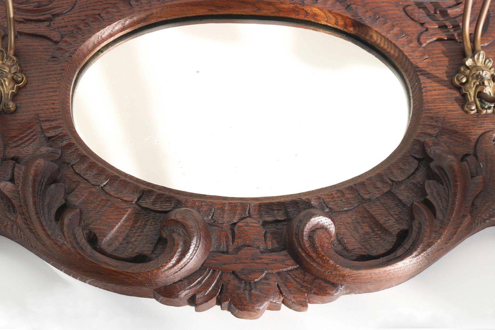photo furniture Antieke Houten Kapstok Met Gesneden Masker En Adelaar, Spiegel En Messing Haken, 19e Eeuw
