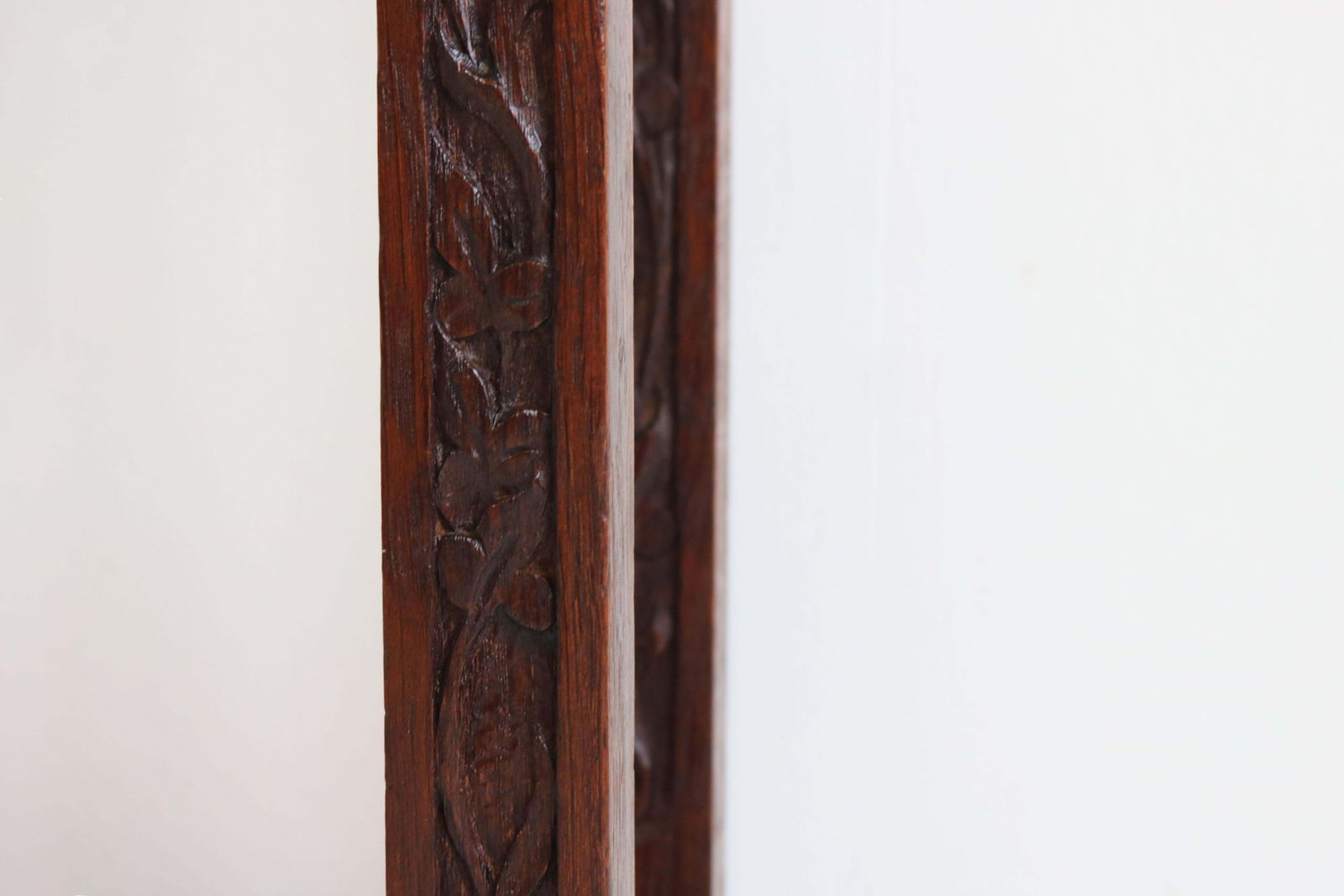 photo for sale Antieke Franse 19e Eeuwse Renaissance Revival Paraplu  / Wandelstokstandaard Met Leeuwenmaskers