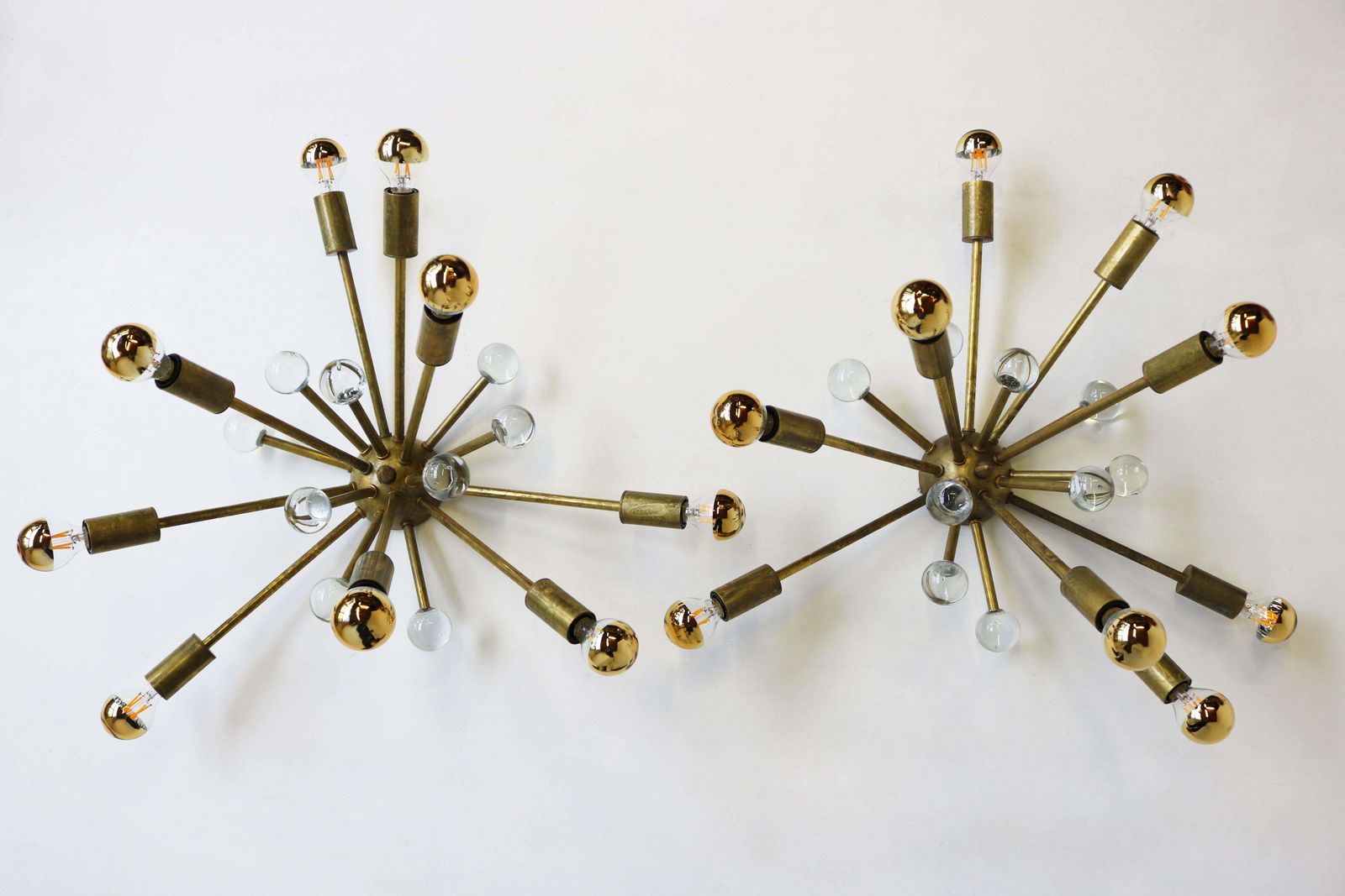 Italiaanse Mid Century Sputnik Stilnovo Murano Messing Wandlampen photo Verlichting