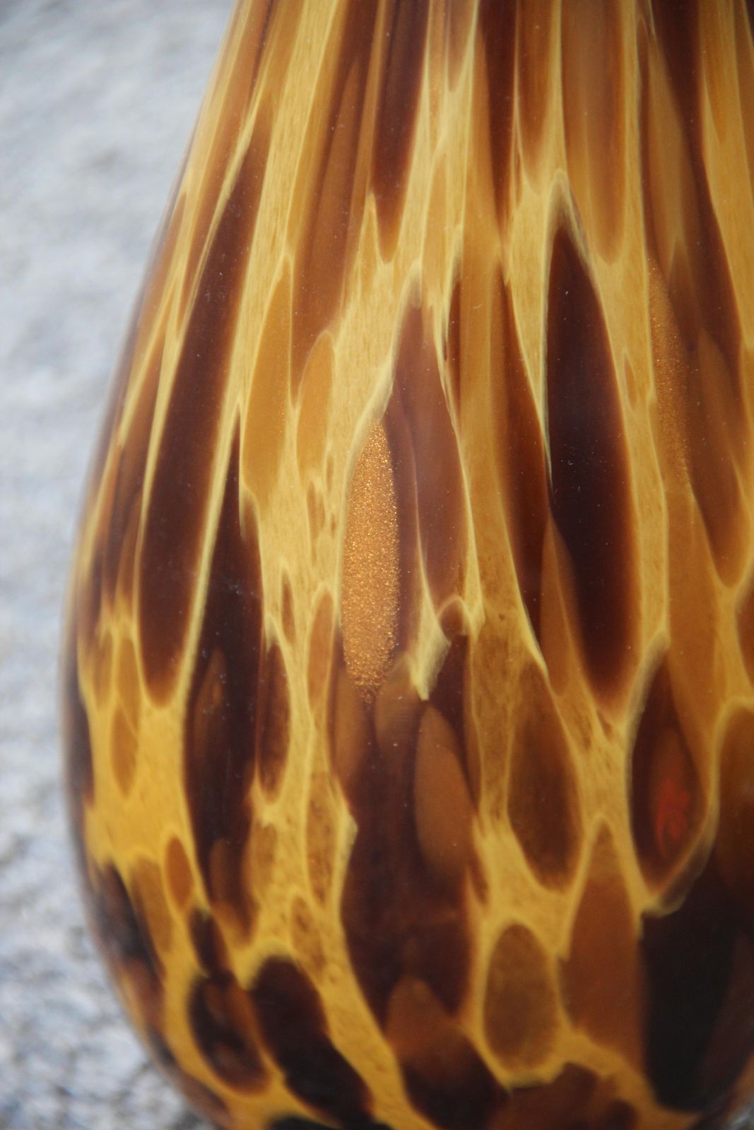 photo furniture Large Bottles In Murano Glass Spotted Decoration Venturina Yellow Color Brown