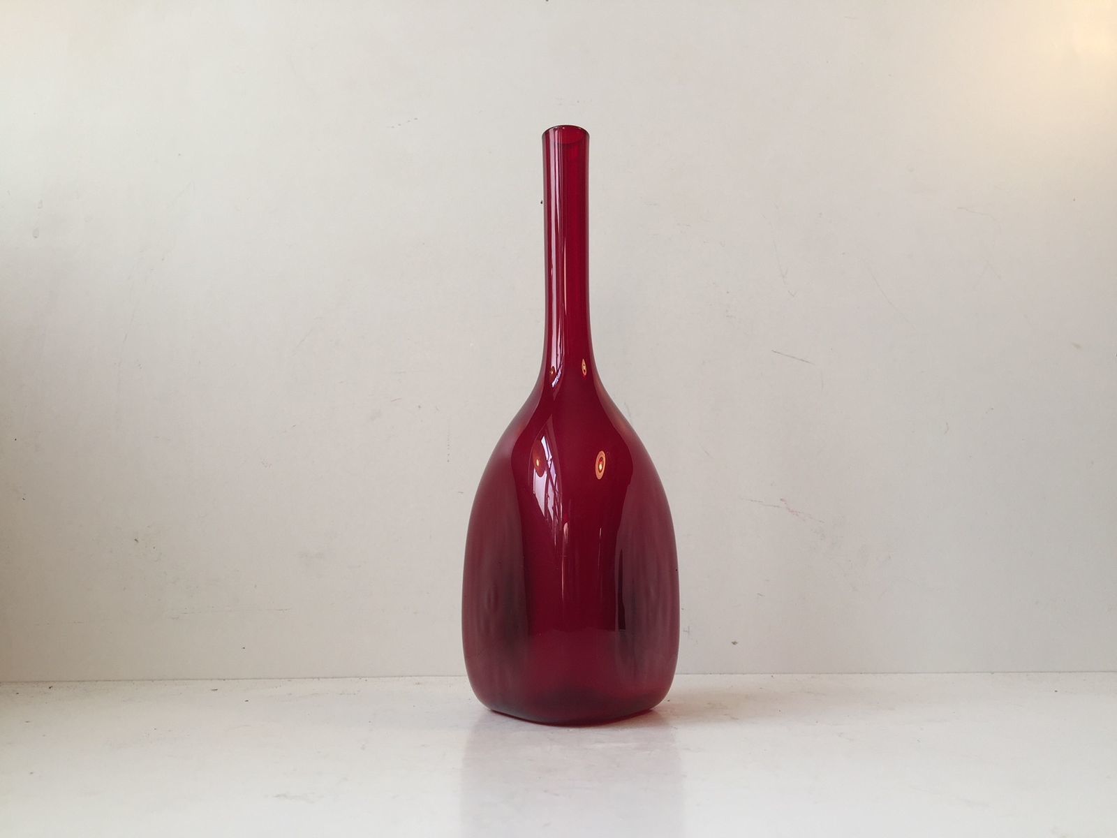 Long Necked Modernist Glass Vase By Gunnar Ander For Elme Glasbruk, 1960s