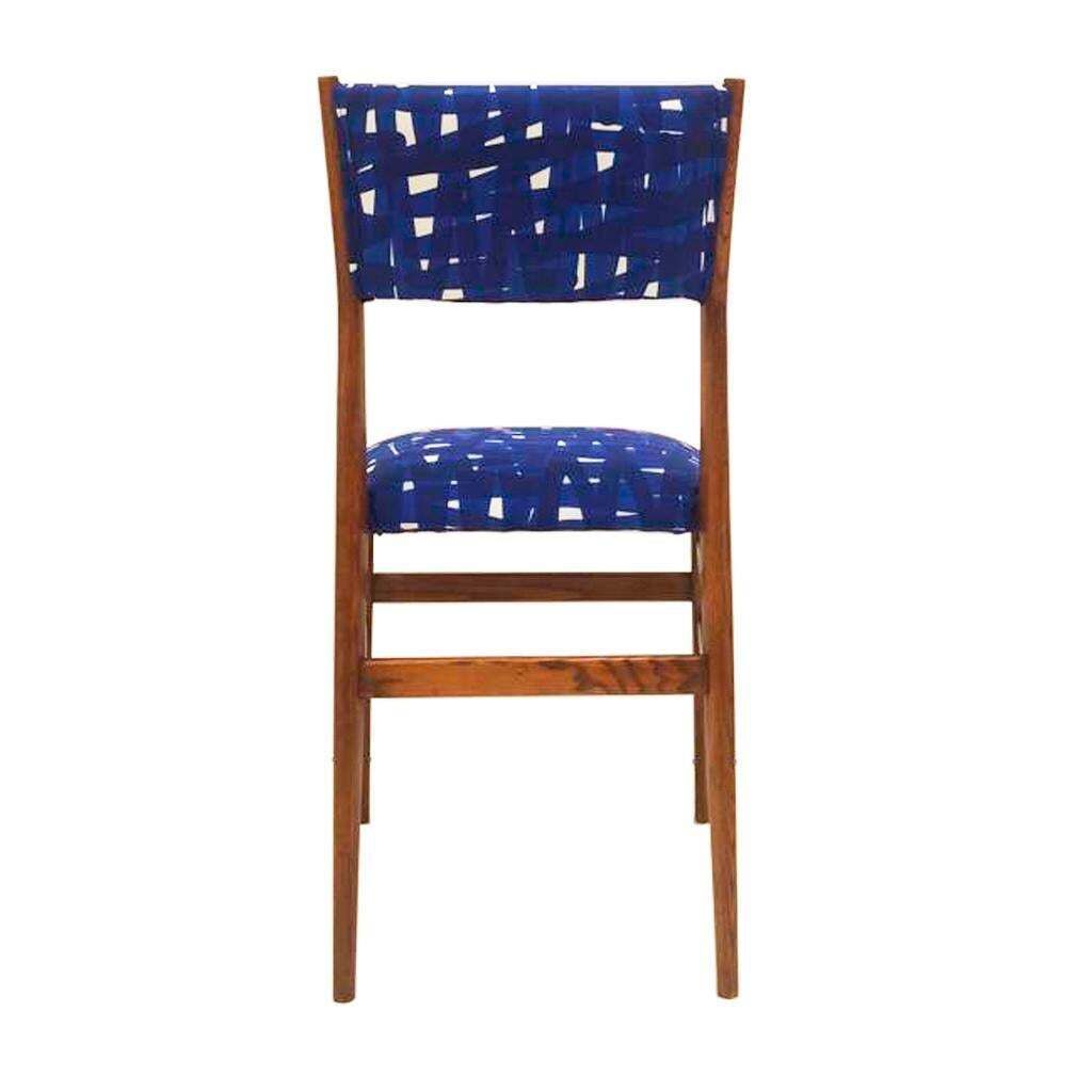 photo buy Midcentury Gio Ponti Set Of Four ‘Leggera 646’ Ashwood Italian Chairs, 1951