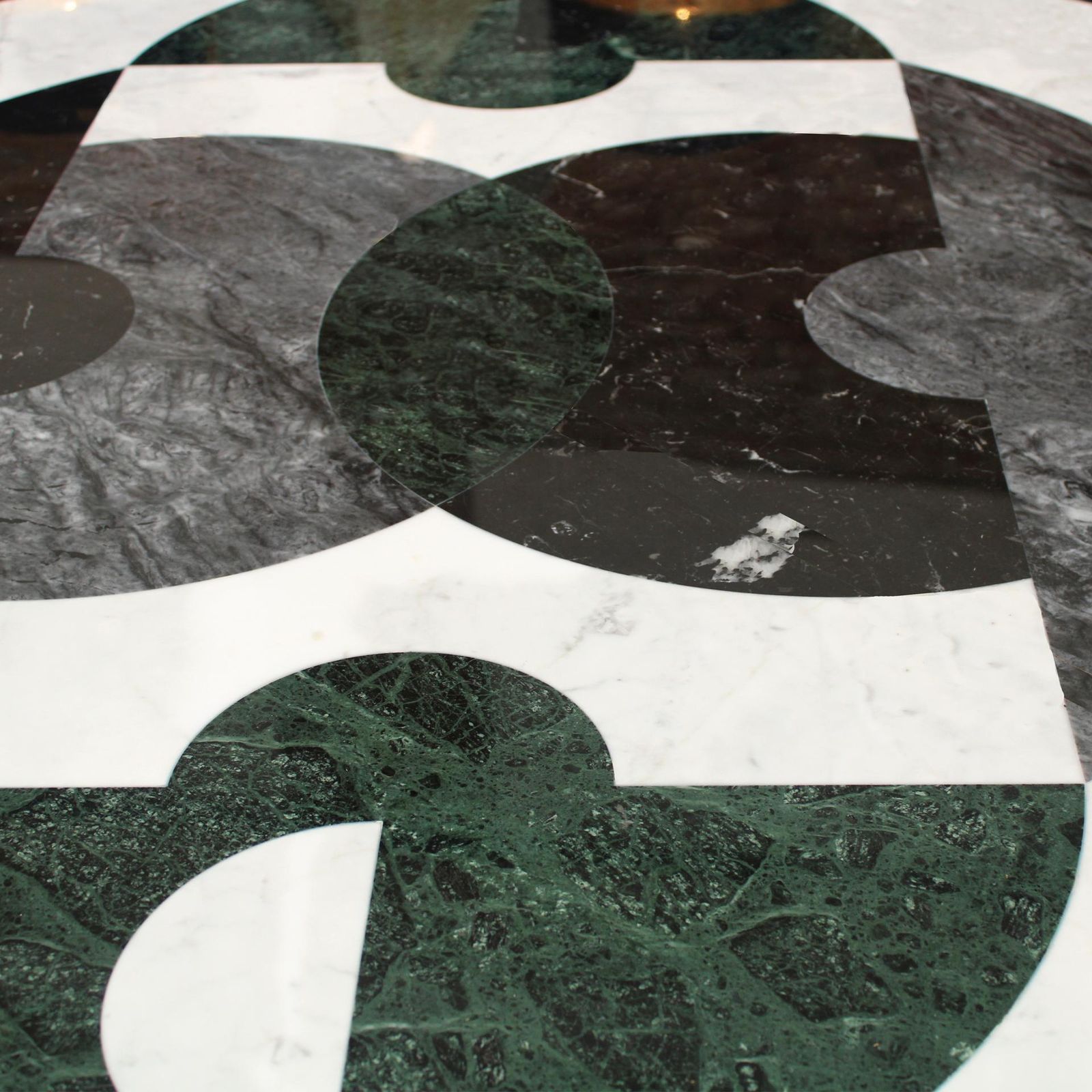 Contemporary Made Of Marble Marquetry Marble And Brass Rare Round Italian Table photo Furniture