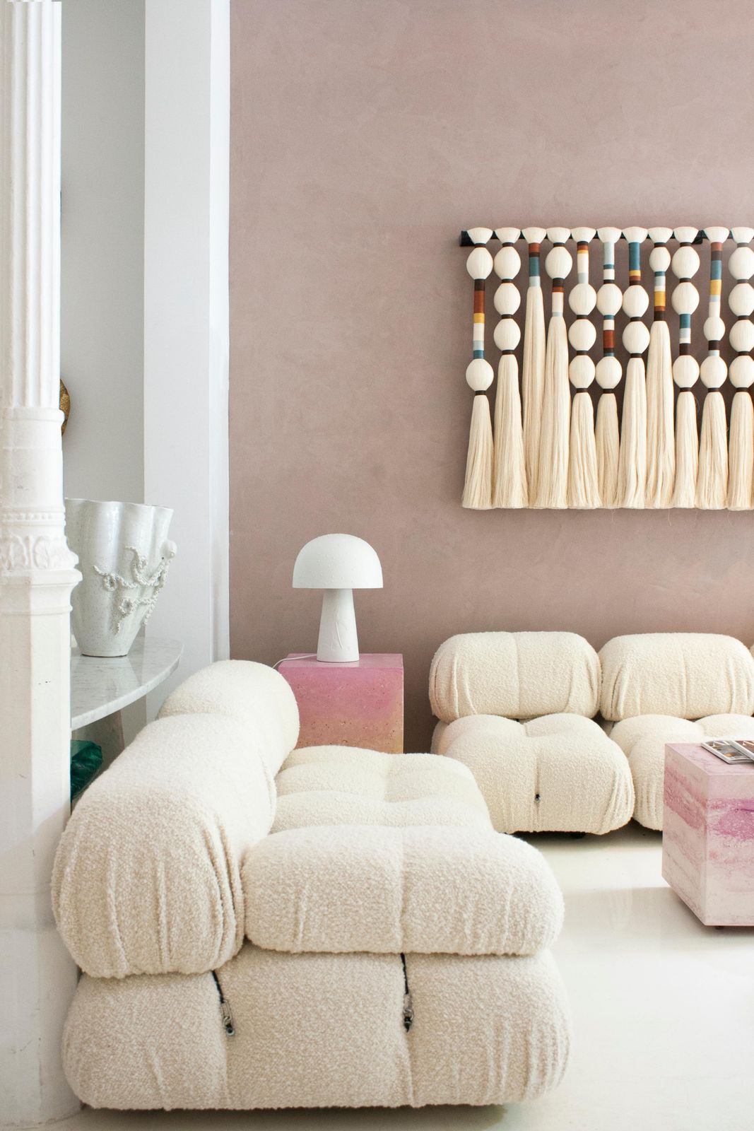 Furniture Mario Bellini For B&B Italia "Camaleonda" White Bouclé Fabric Modular Sofa photo