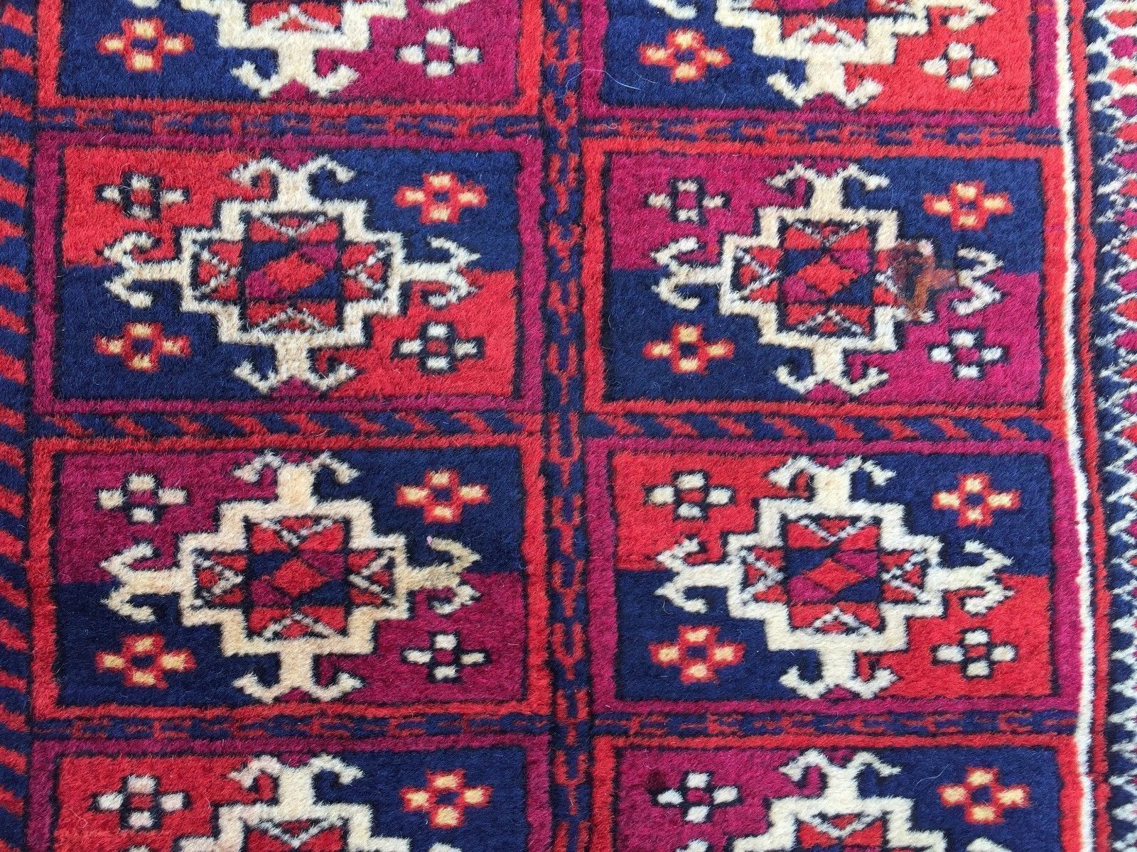 Antique Vintage Traditional Turkoman Rug 184x124cm  Oriental Hand Made, Boho photo vintage
