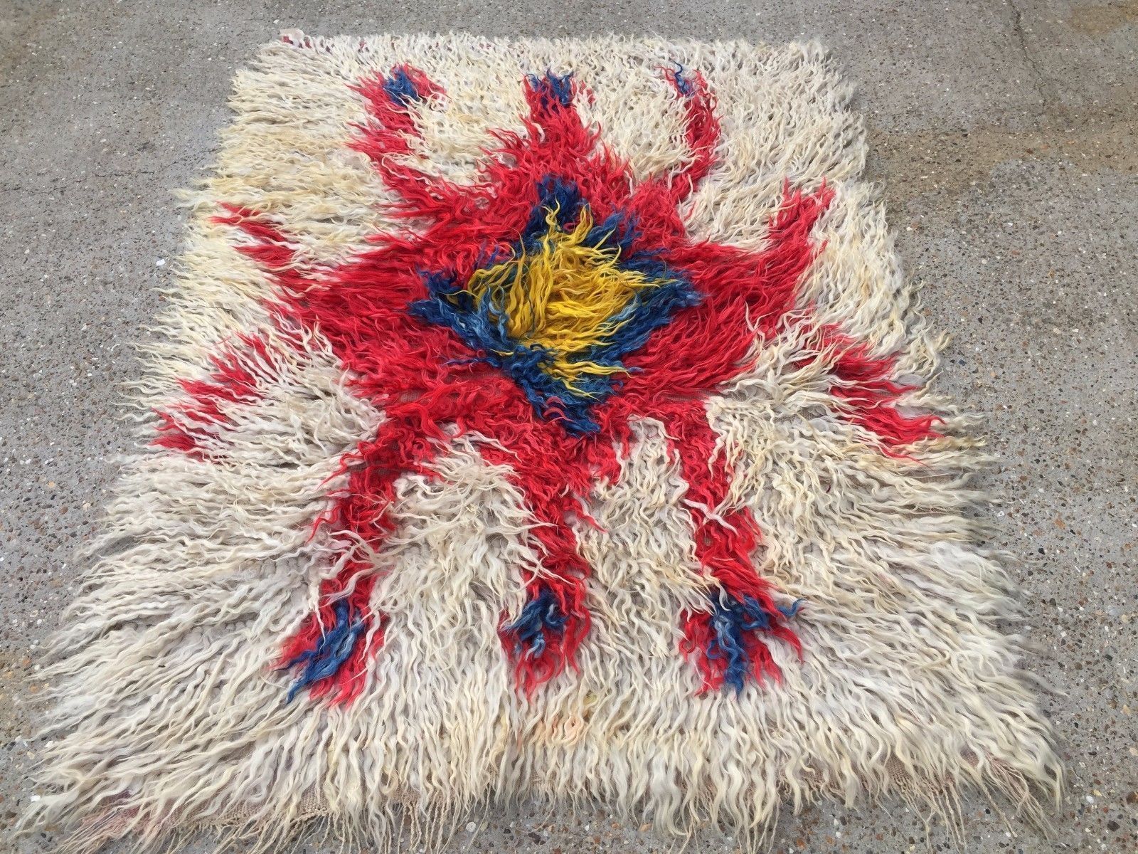 Antique Turkish Shabby Wool Rug 160x120cm Country House Chic, Shaggy, Shag Pile