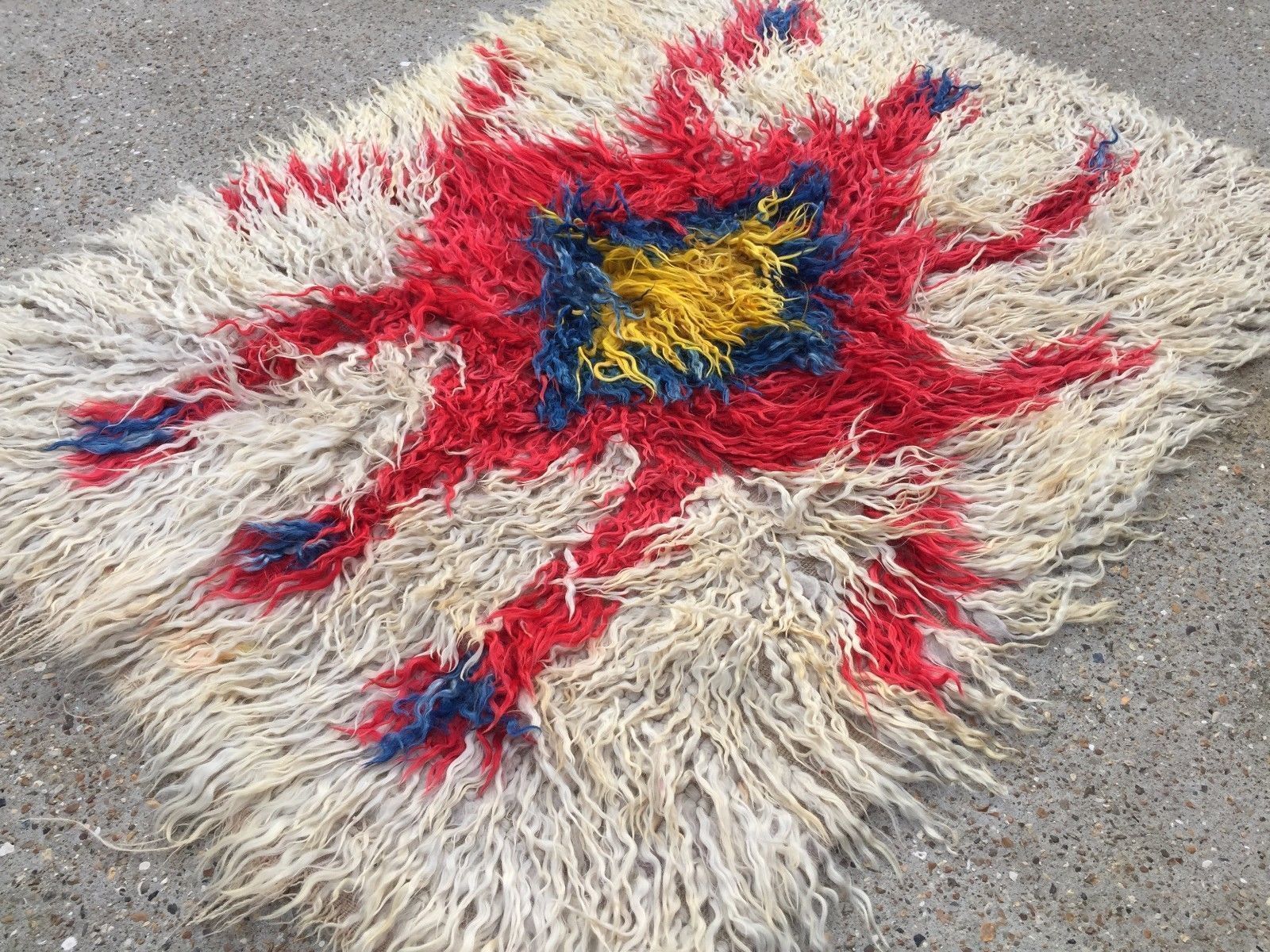 Antique Turkish Shabby Wool Rug 160x120cm Country House Chic, Shaggy, Shag Pile photo furniture