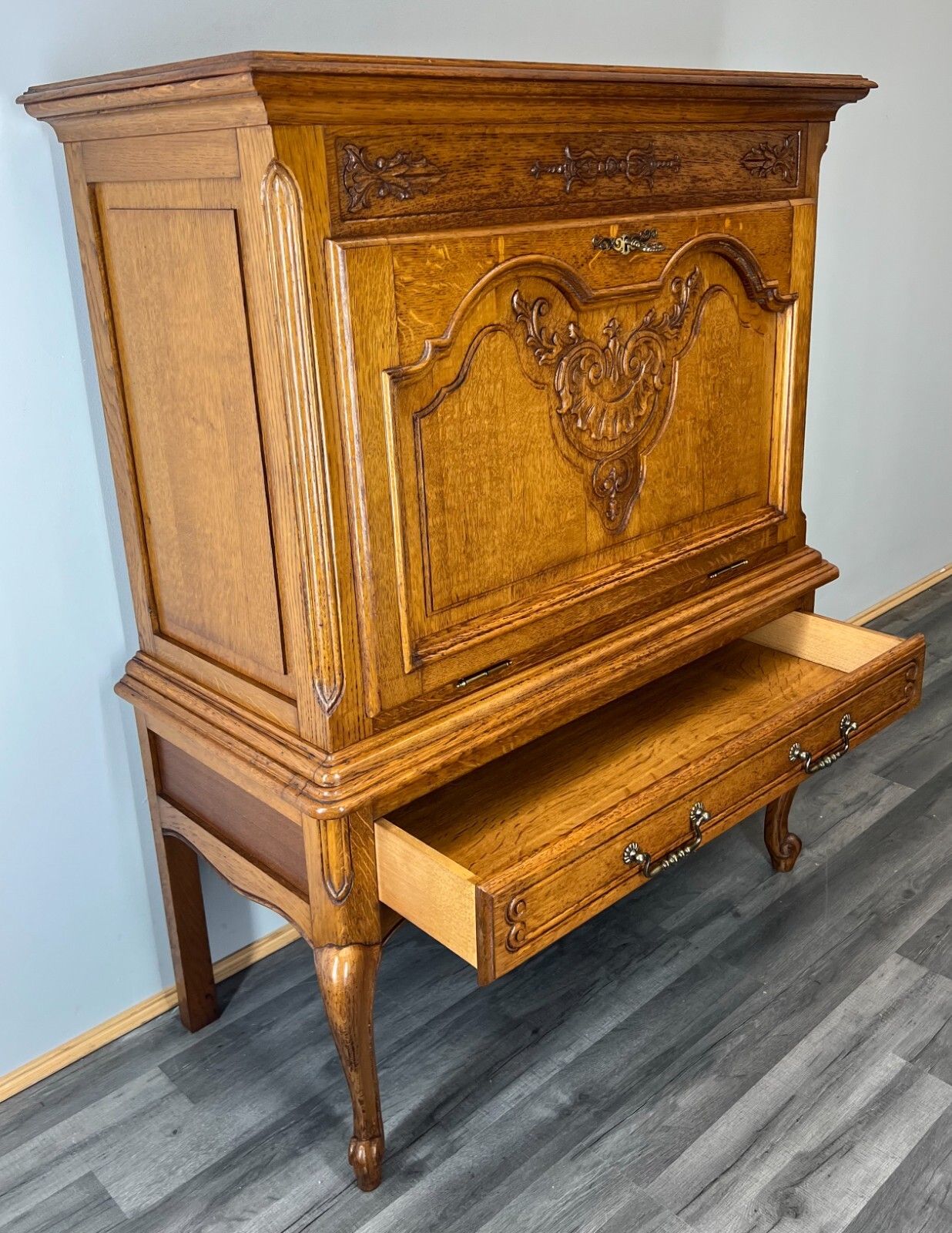 photo furniture French Style Oak Cabinet Cupboard Storage Drawers Carved Armoire Lot 3757