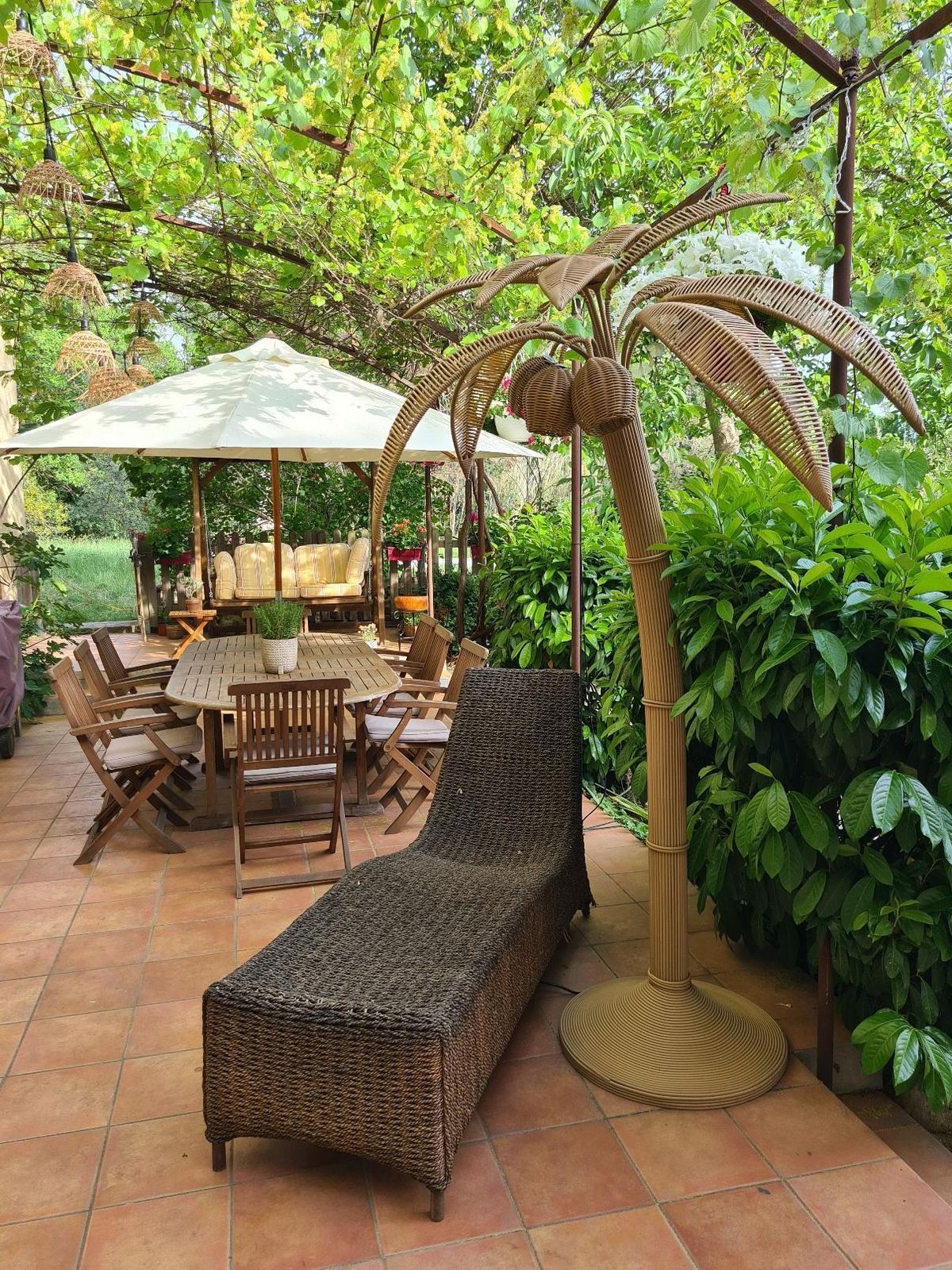 Synthetic "Rattan" Coconut Tree / Palm Tree Outdoor Floor Lamp photo buy