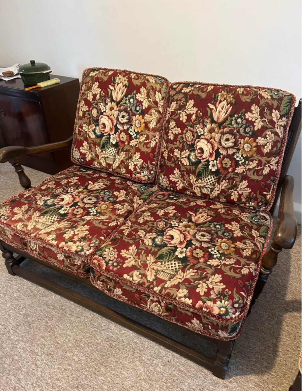 photo furniture Ercol 1950’s Chair And Sofa Set Floral Fabric