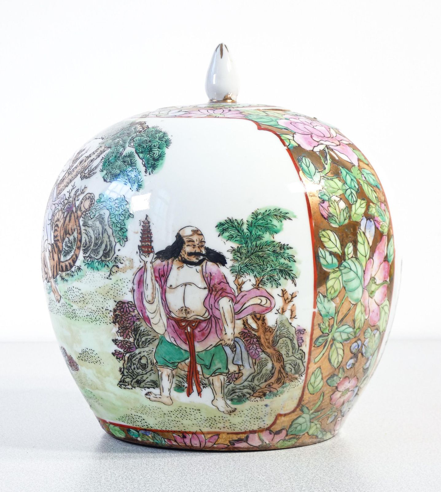 Chinese Ceramic Vase Painted With Figures From The Taoist Tradition. 20thc. photo 366.0