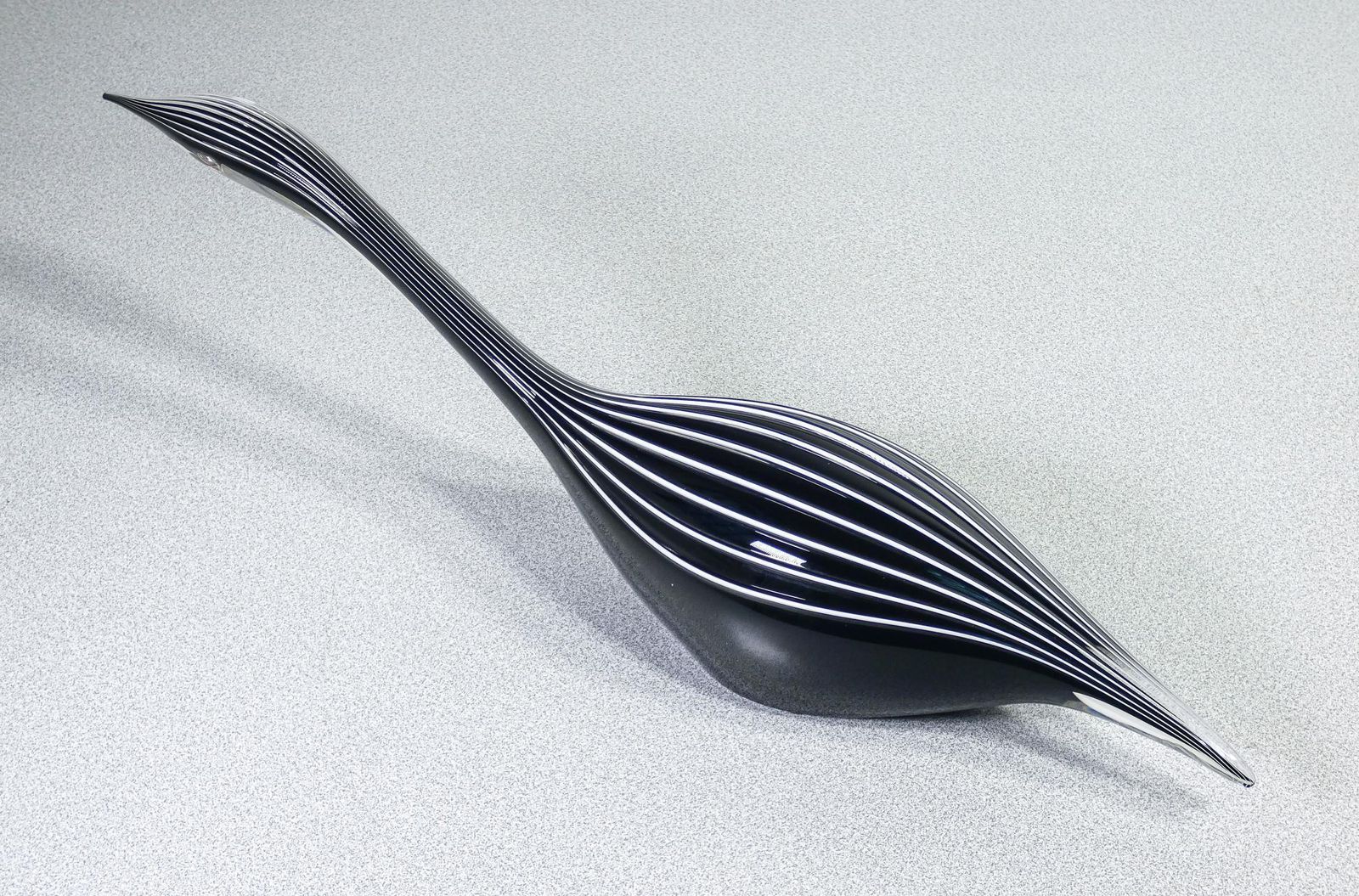 Scultura In Vetro Soffiato "Cigno Nero", Design Di Livio Seguso. Murano, Anni 80 photo vinterior