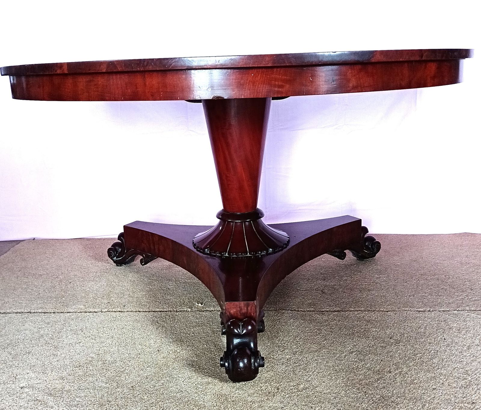 High Quality Geaorgian Flame Mahogany Tilt Top Breakfast/Dining Table. photo vinterior