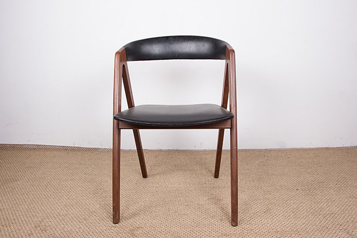 Set Of 4 Danish Chairs In Afrormosia And Skai Model 205 By Thomas Harlev For Farstrup Stolefabrik 1958. photo 2000.0